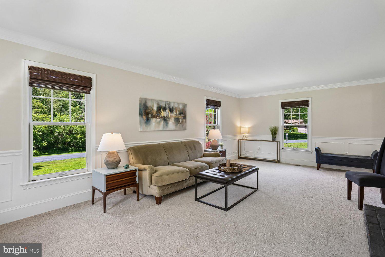 BURNHAM HILLS - Residential