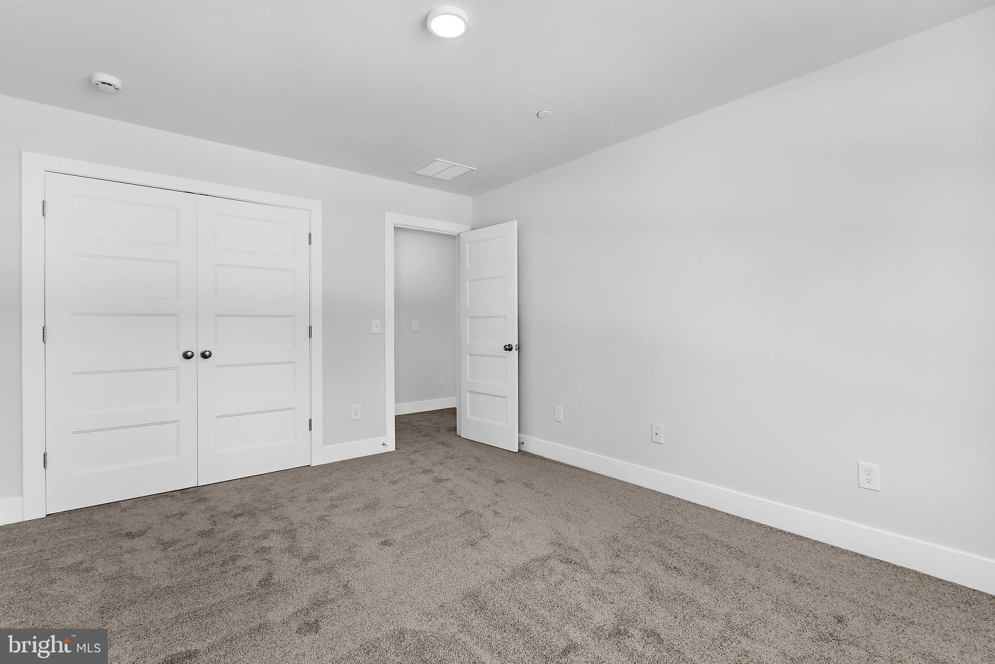 CARROLLTON MANOR - Residential