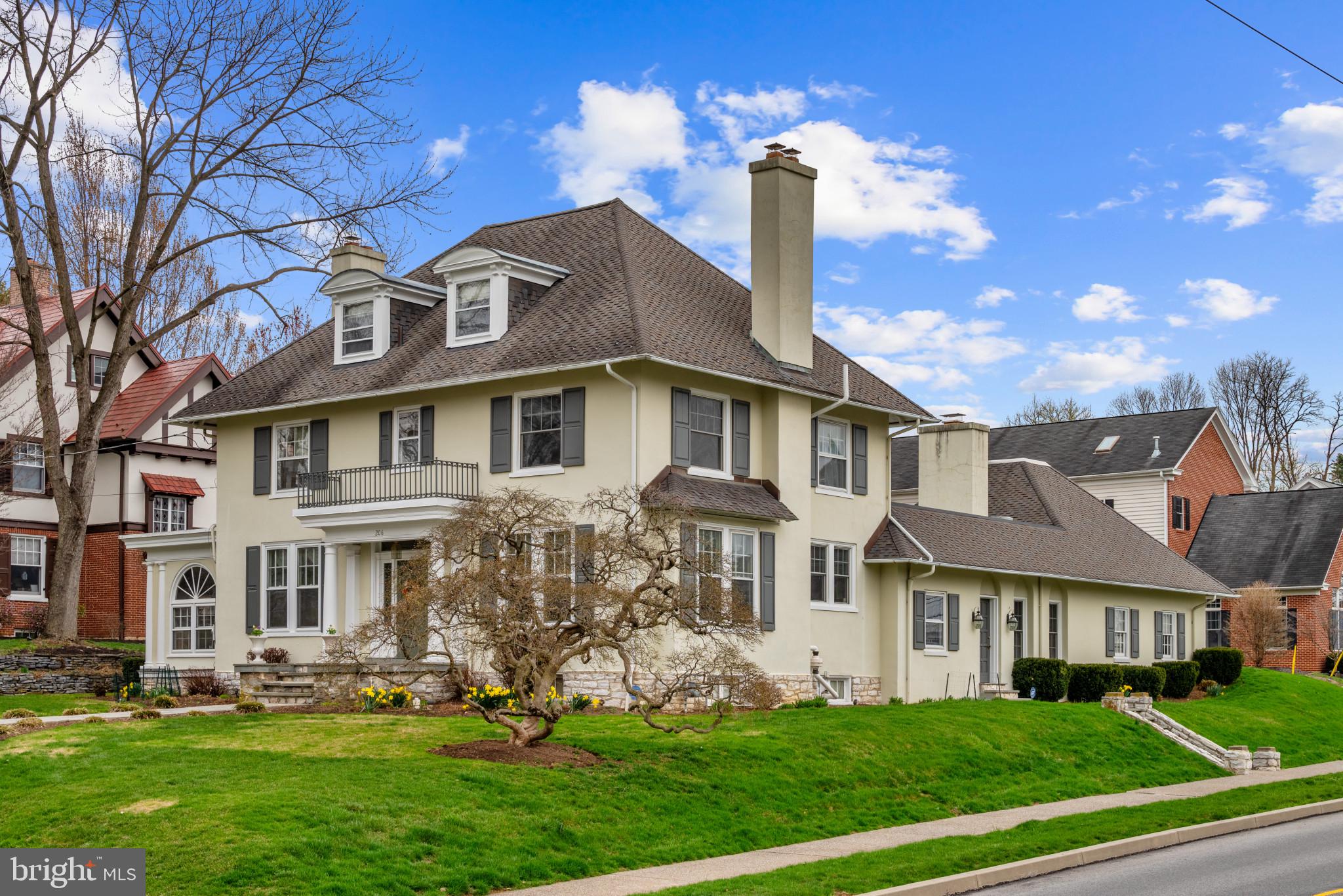 HERSHEY DOWNTOWN - Residential