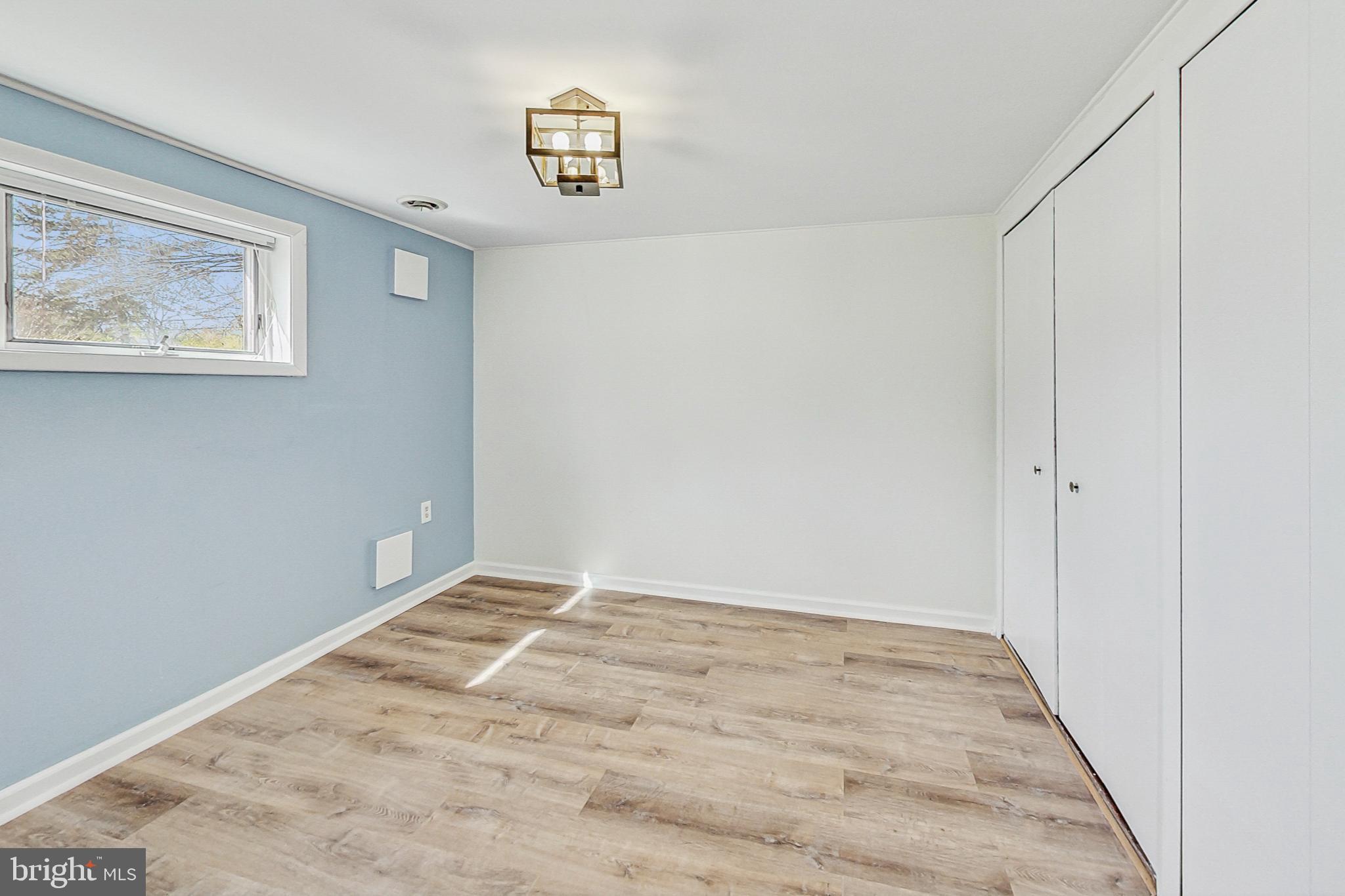 DOWDEN TERRACE - Residential