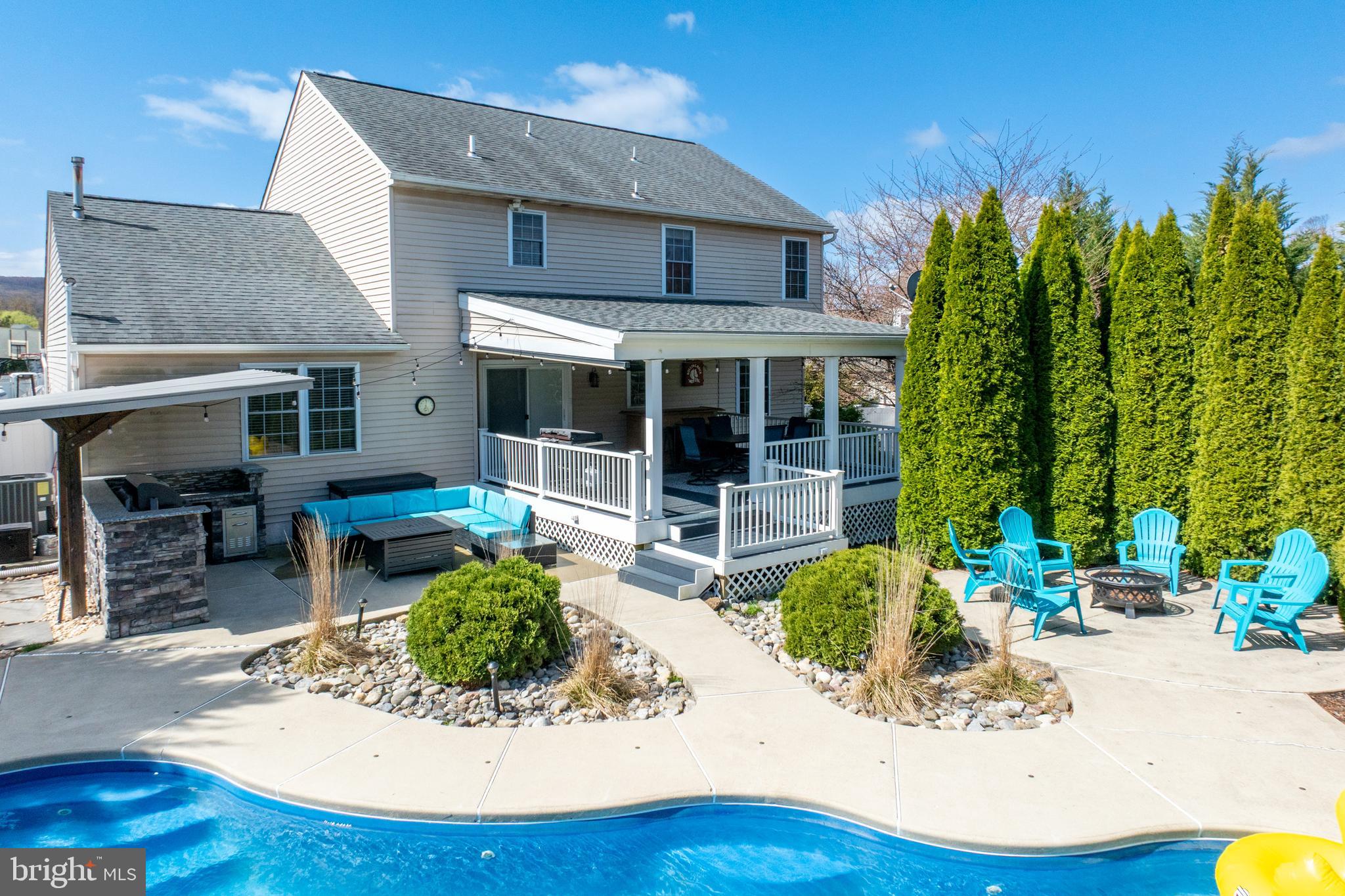 PENNWOOD FARMS - Residential