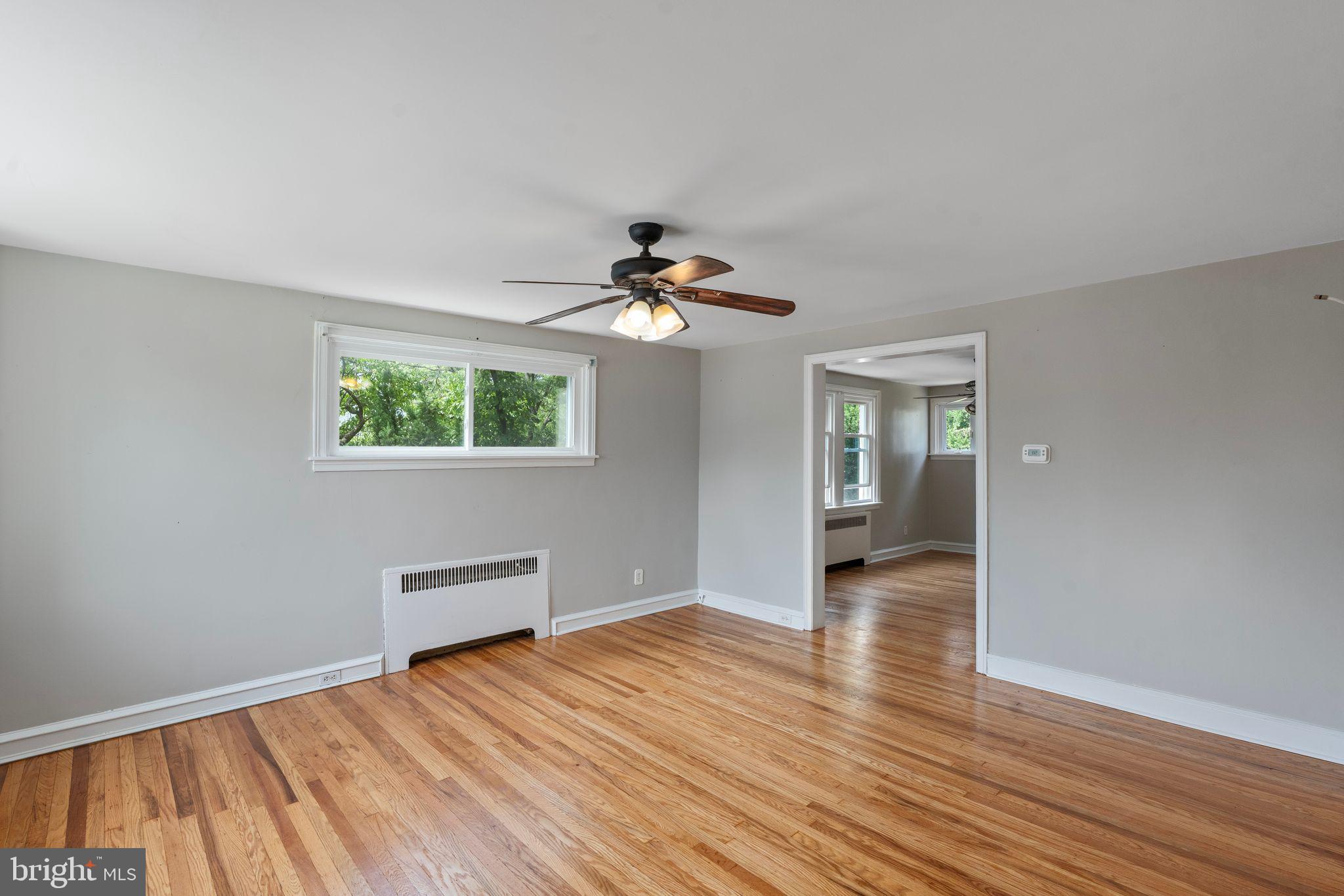 FOX CHASE - Residential