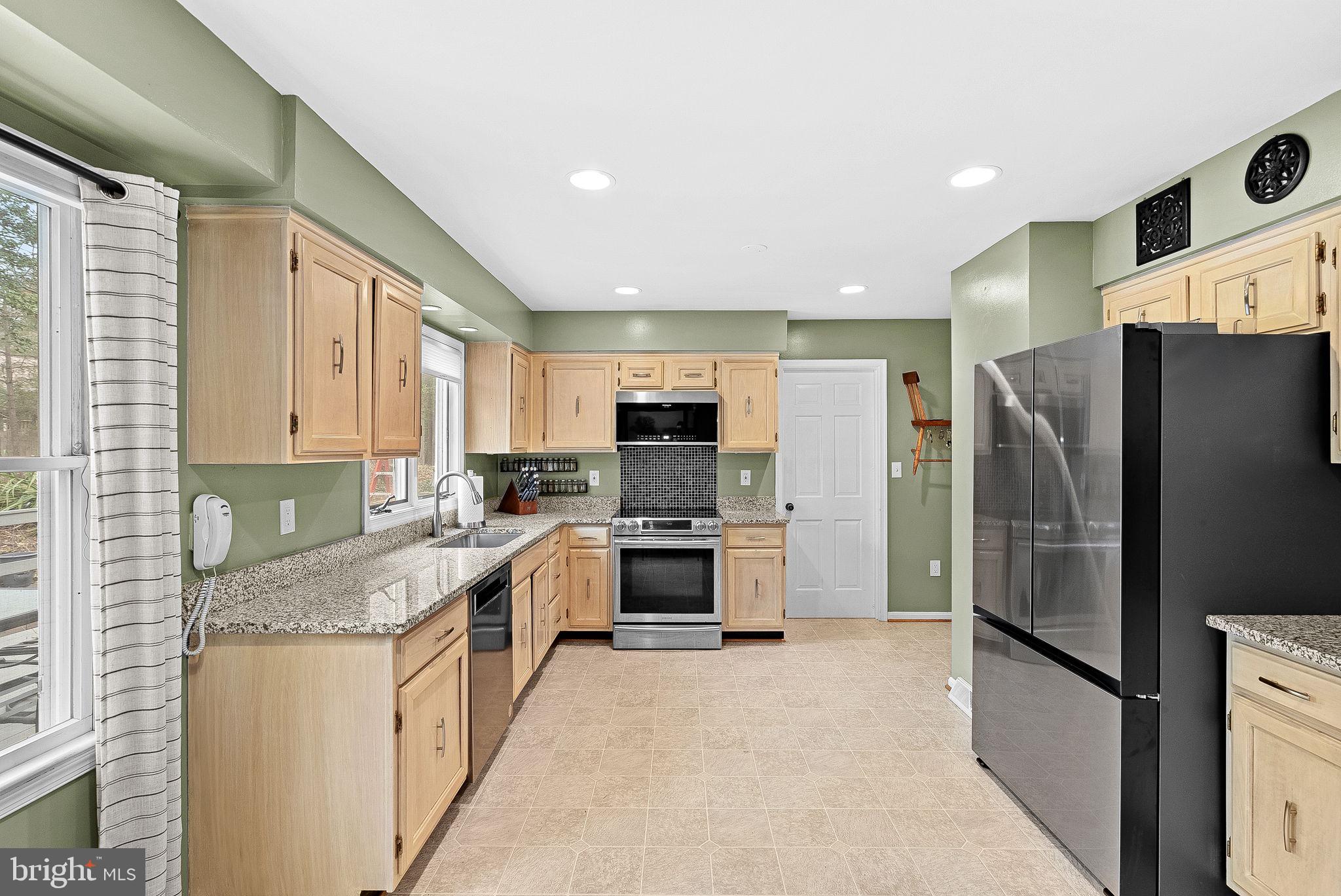 BLANDSFORD - Residential
