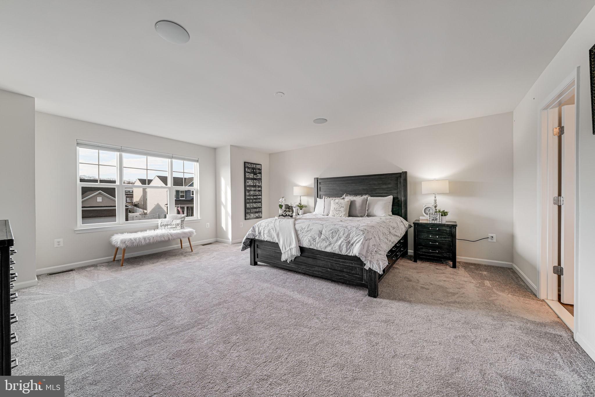 EAGLES POINTE WEST - Residential
