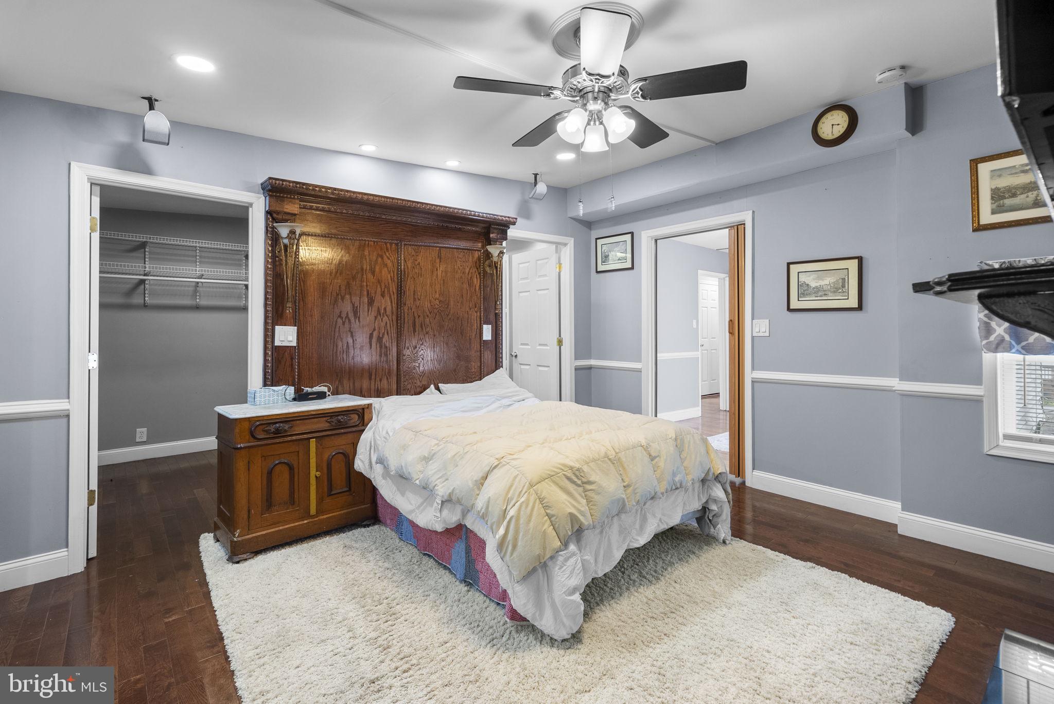 CONNECTICUT AVENUE ESTATES - Residential Income