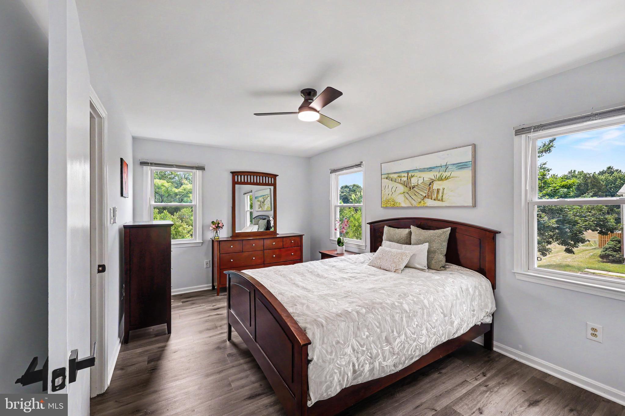 BURKE MANOR - Residential