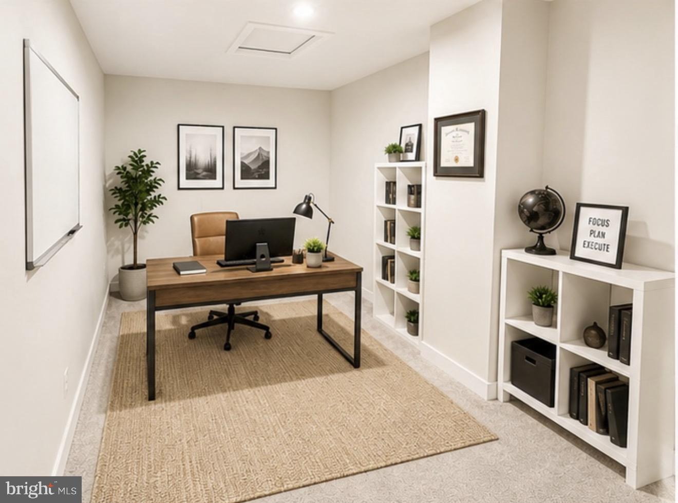 JAMES RUN CARRIAGE HOMES - Residential