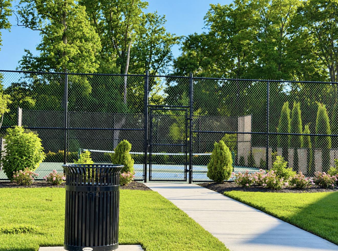 JAMES RUN CARRIAGE HOMES - Residential