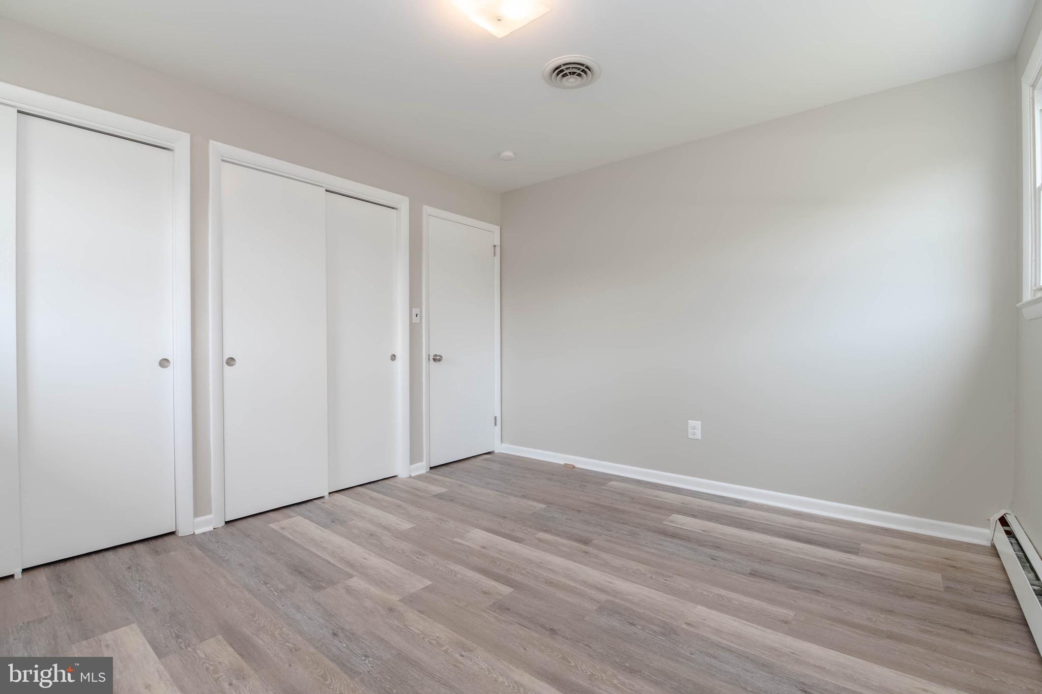 RICHLYN MANOR - Residential