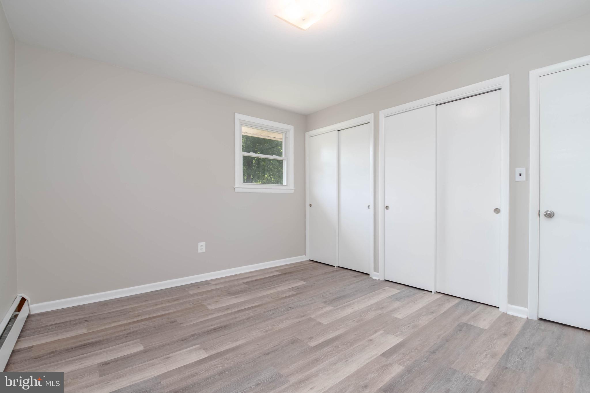 RICHLYN MANOR - Residential