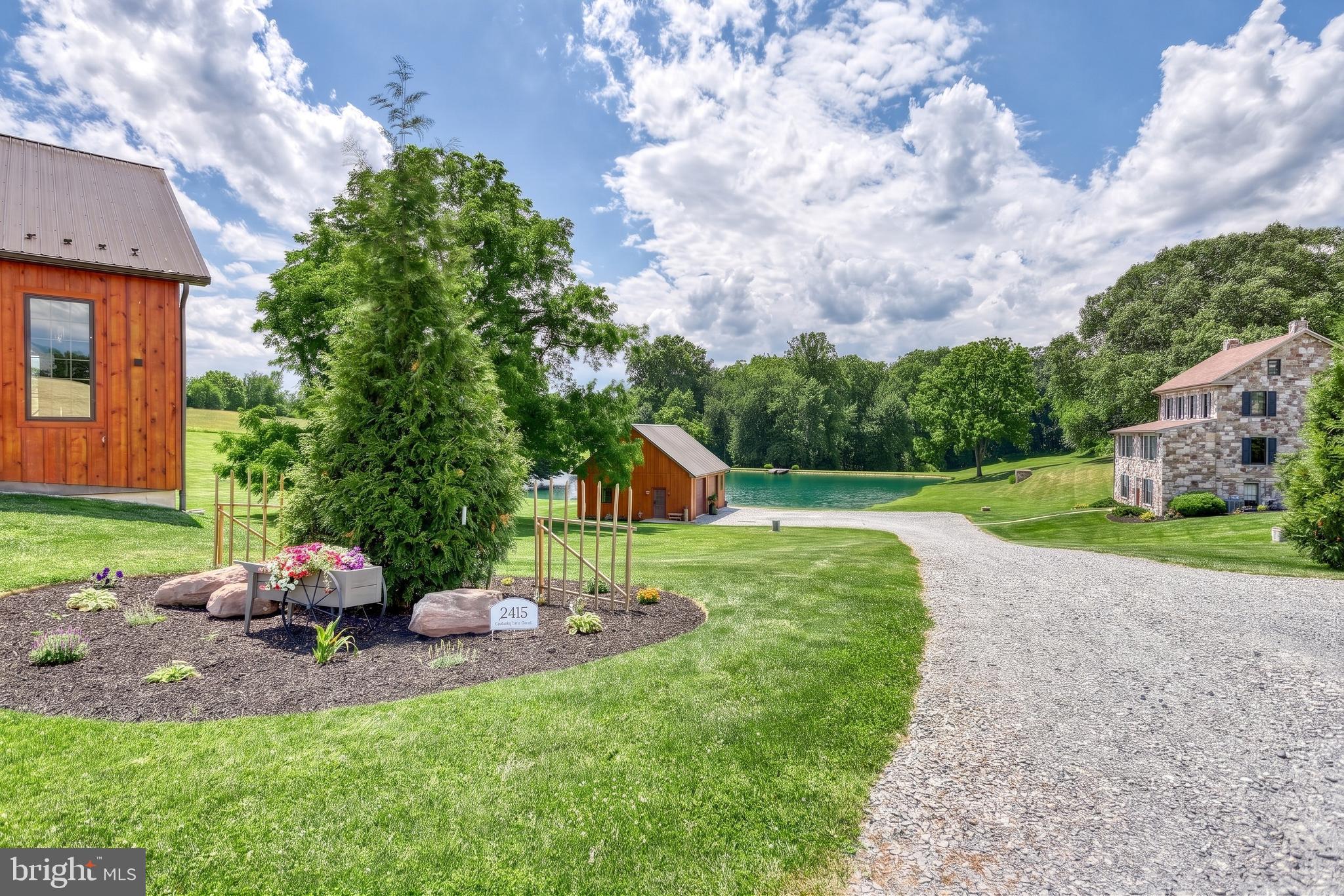 NORTH CODORUS TWP - Residential