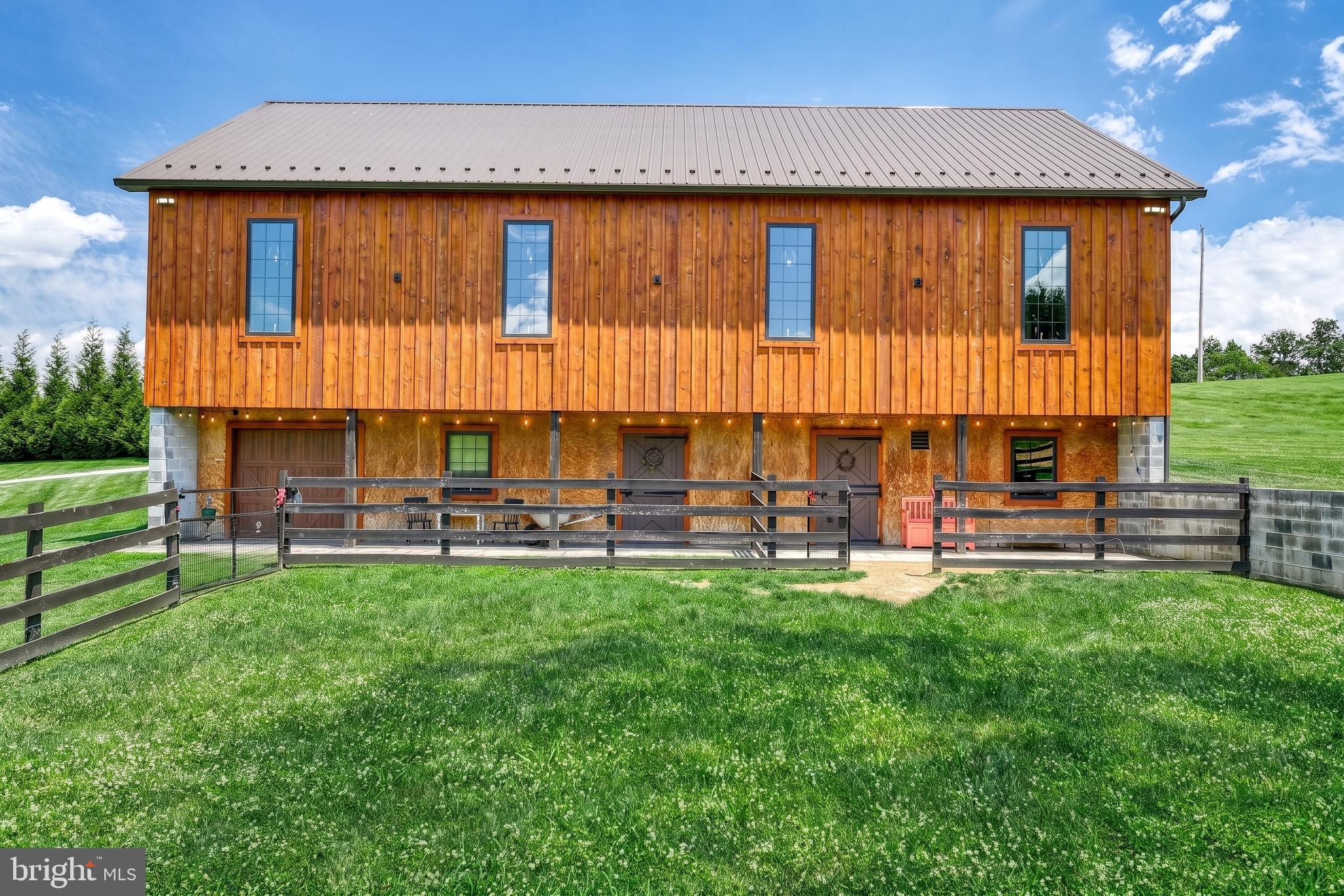 NORTH CODORUS TWP - Residential