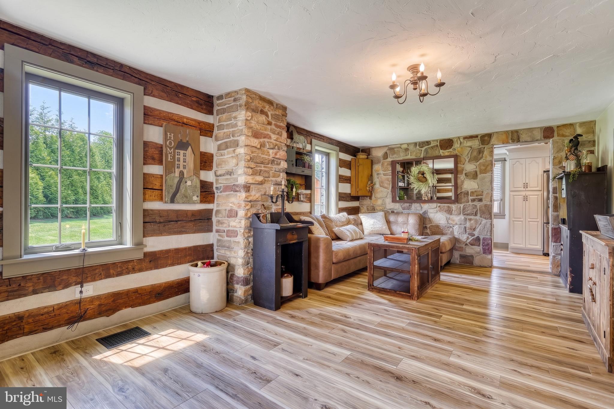 NORTH CODORUS TWP - Residential