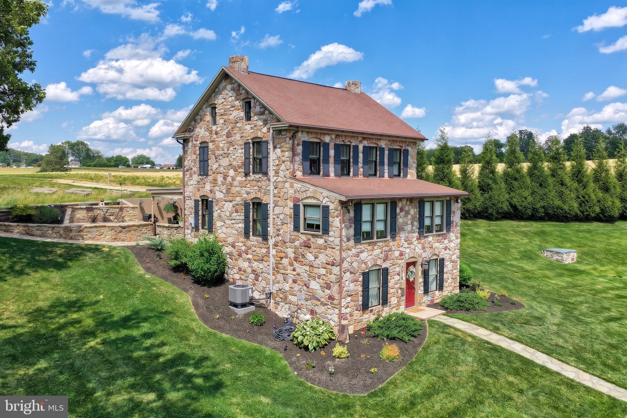 NORTH CODORUS TWP - Residential