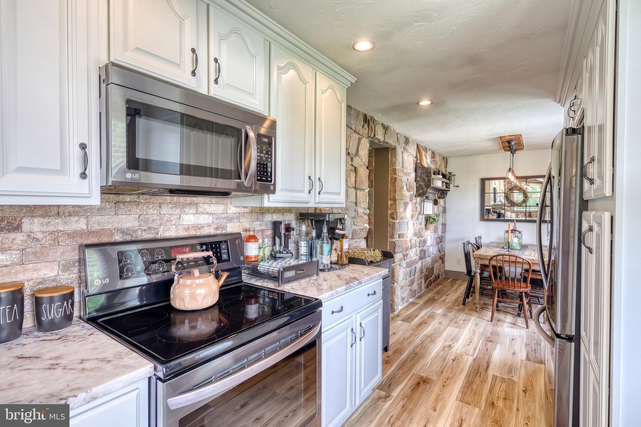 NORTH CODORUS TWP - Residential