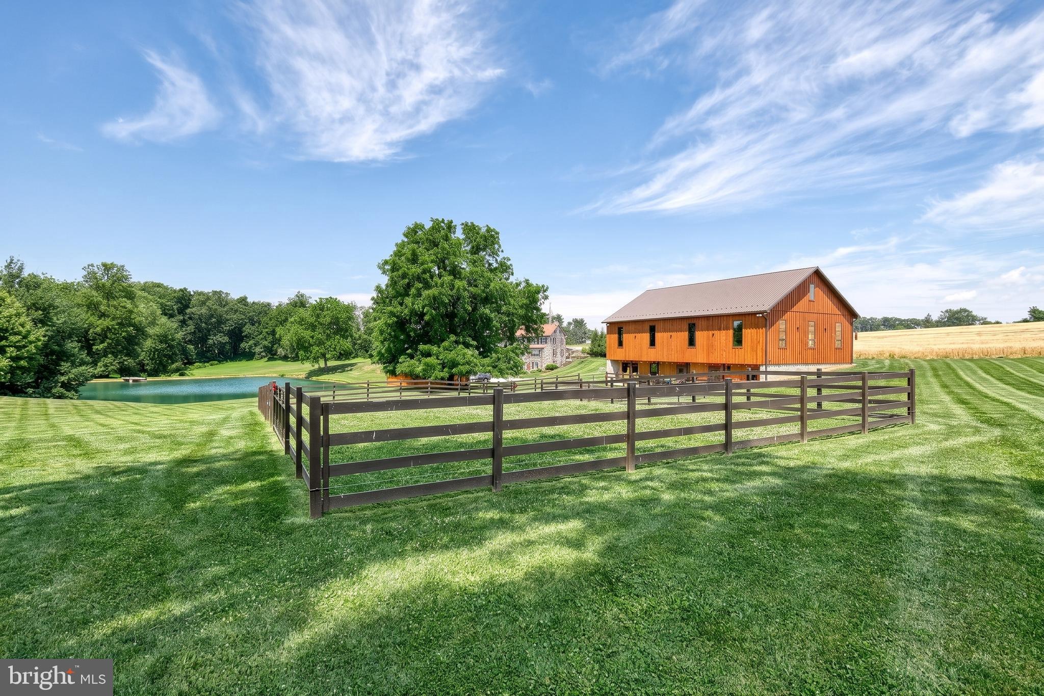 NORTH CODORUS TWP - Residential