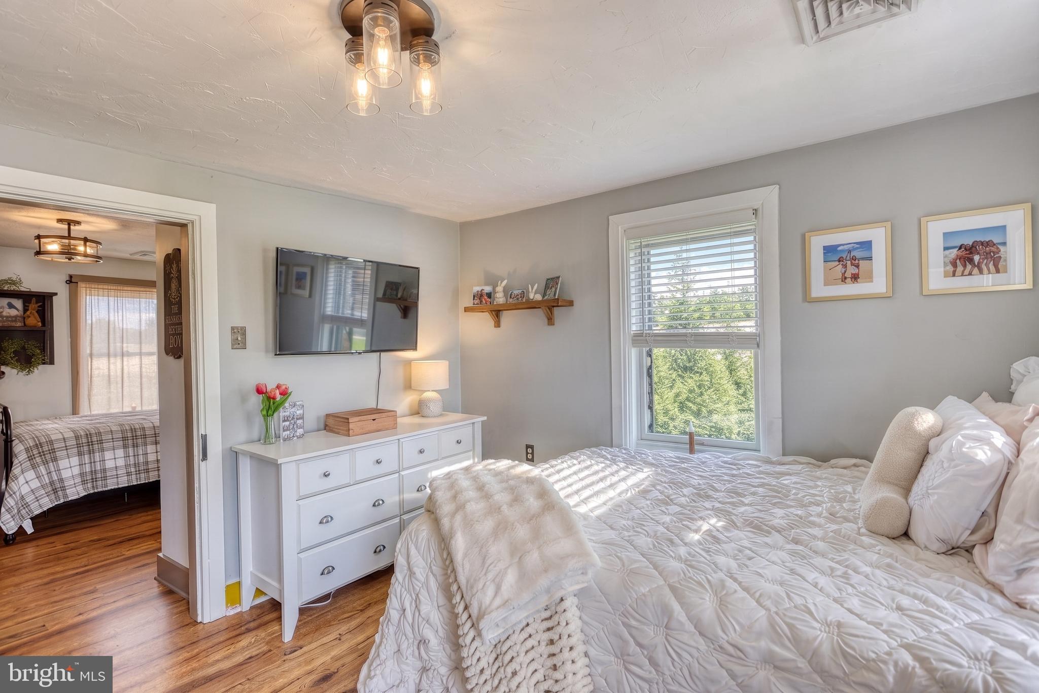 NORTH CODORUS TWP - Residential