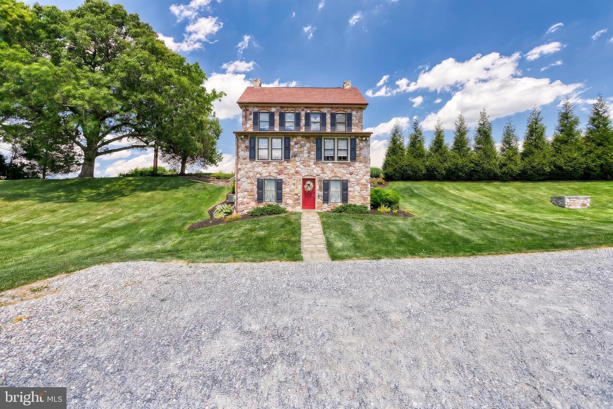 NORTH CODORUS TWP - Residential