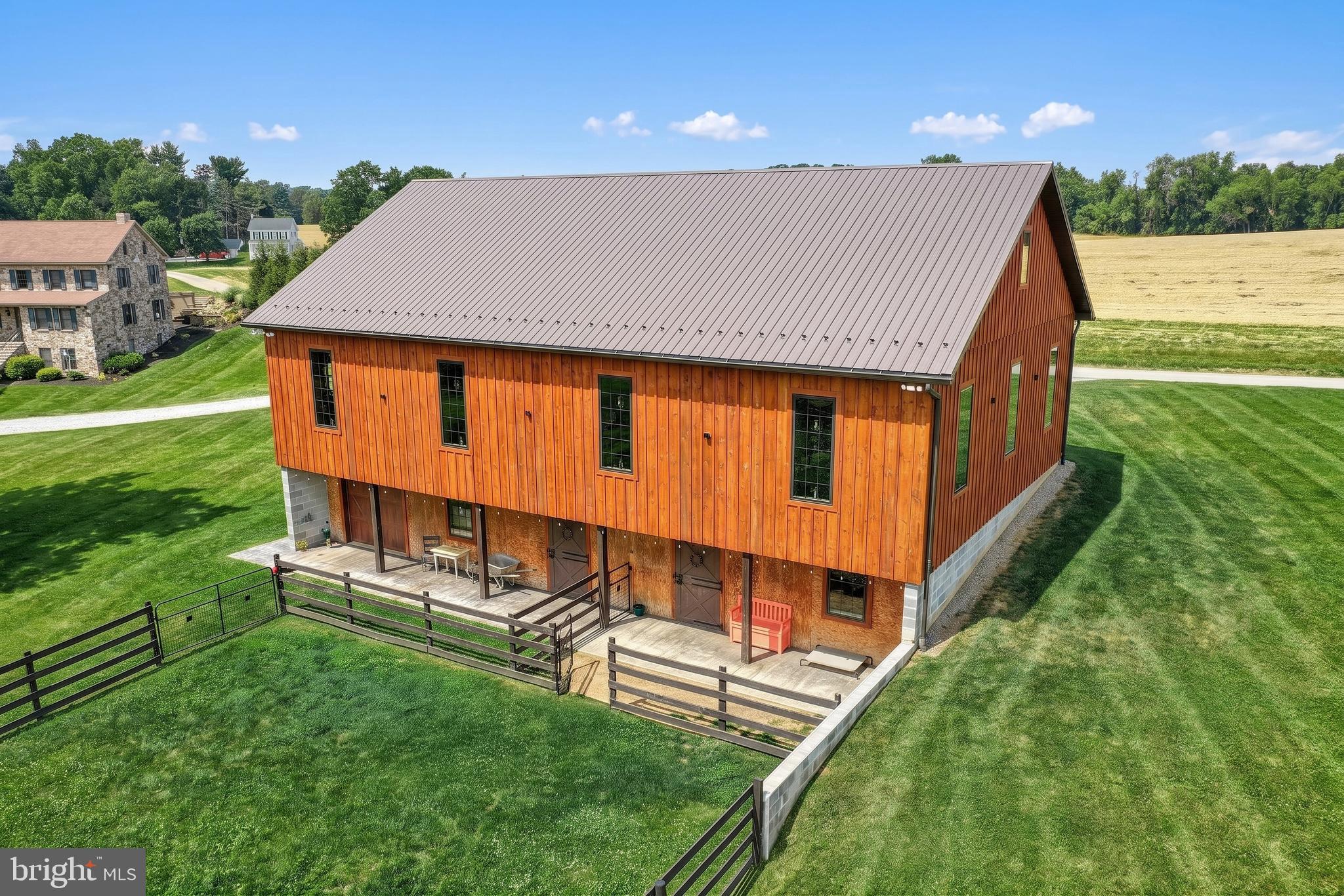 NORTH CODORUS TWP - Residential