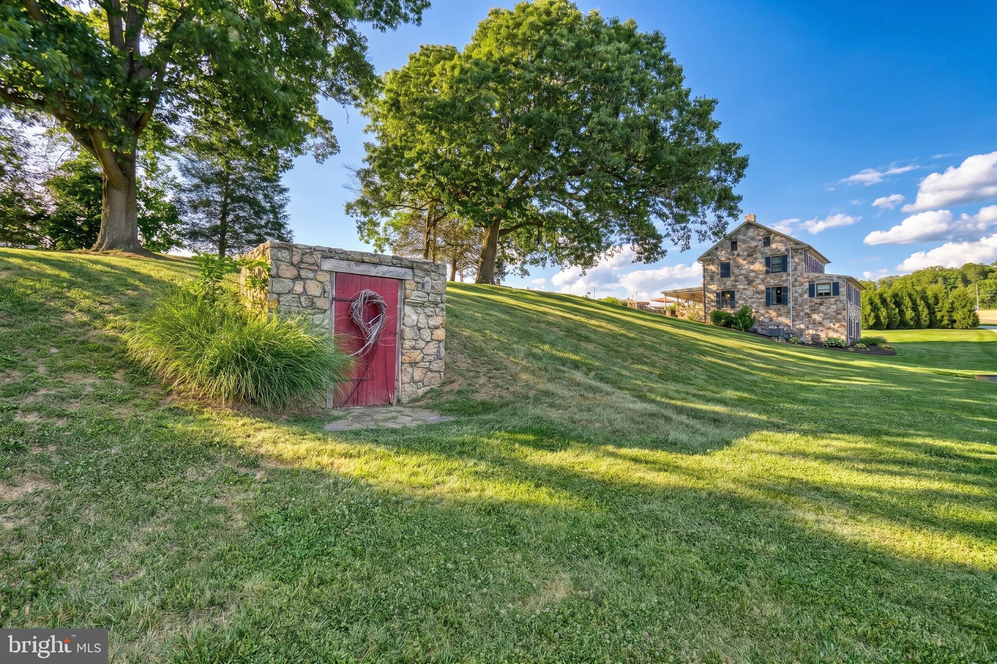 NORTH CODORUS TWP - Residential