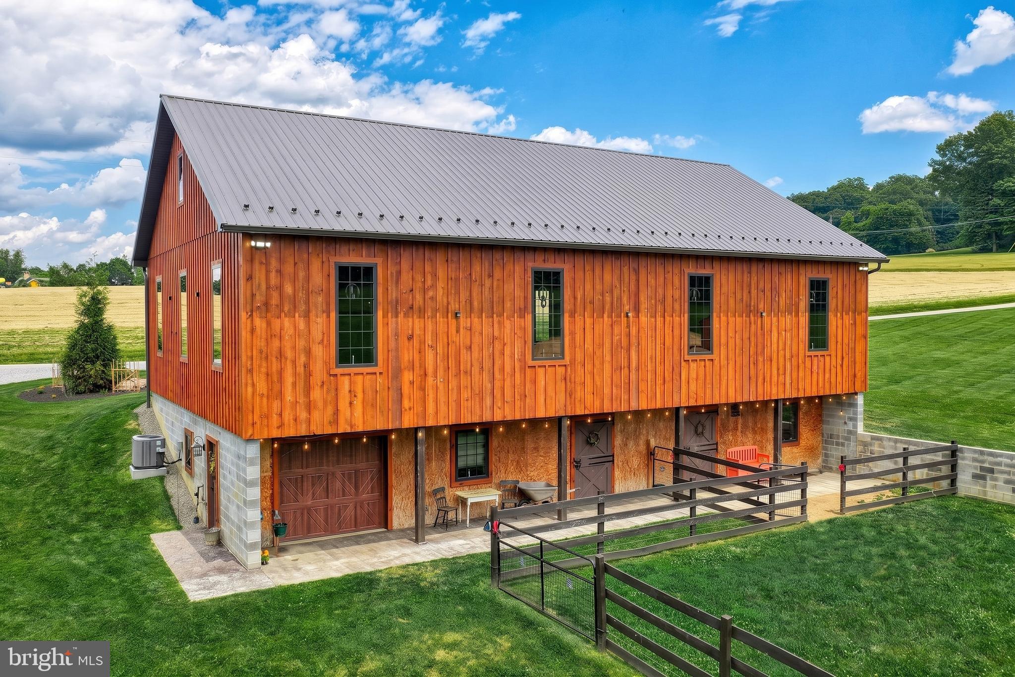 NORTH CODORUS TWP - Residential