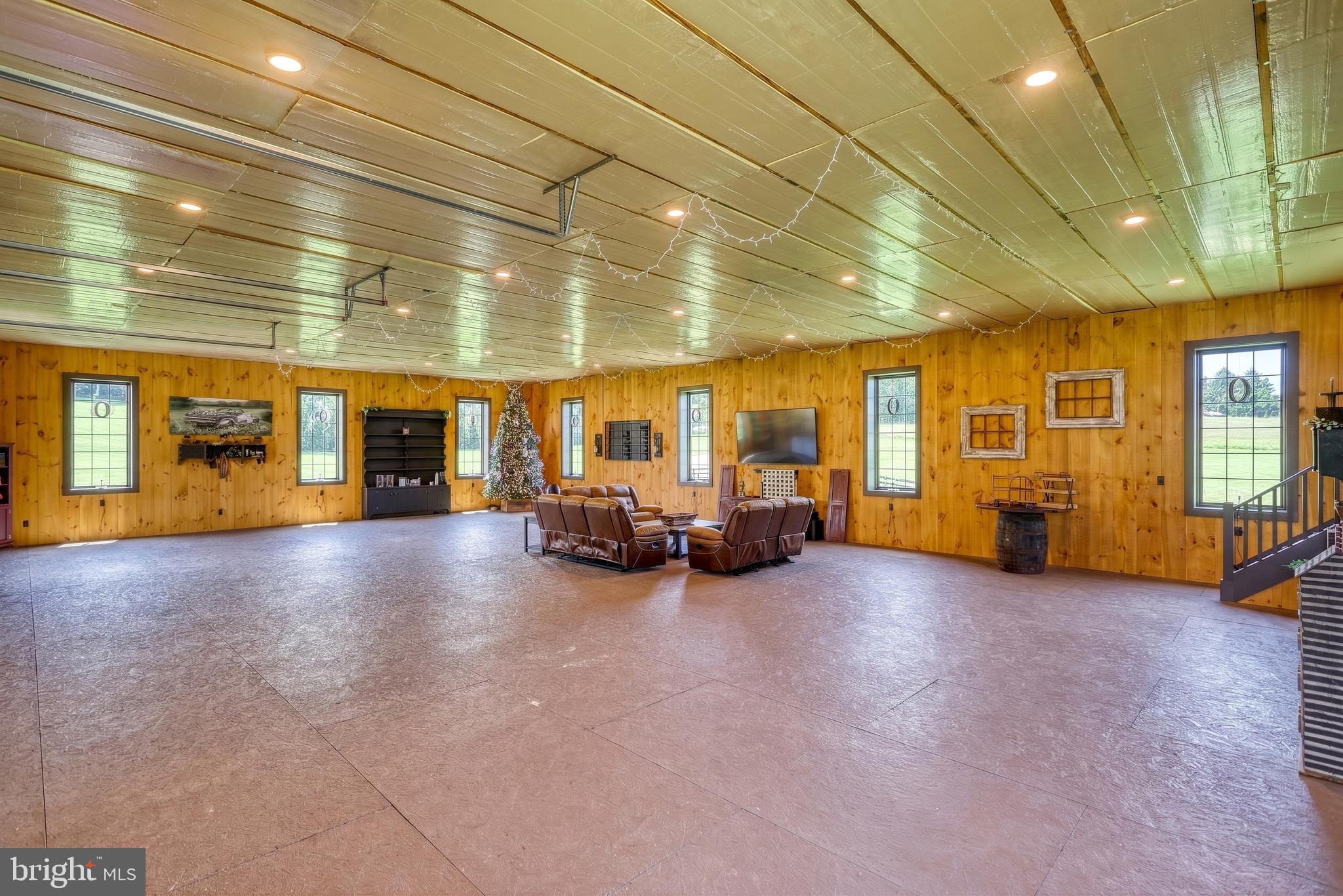 NORTH CODORUS TWP - Residential