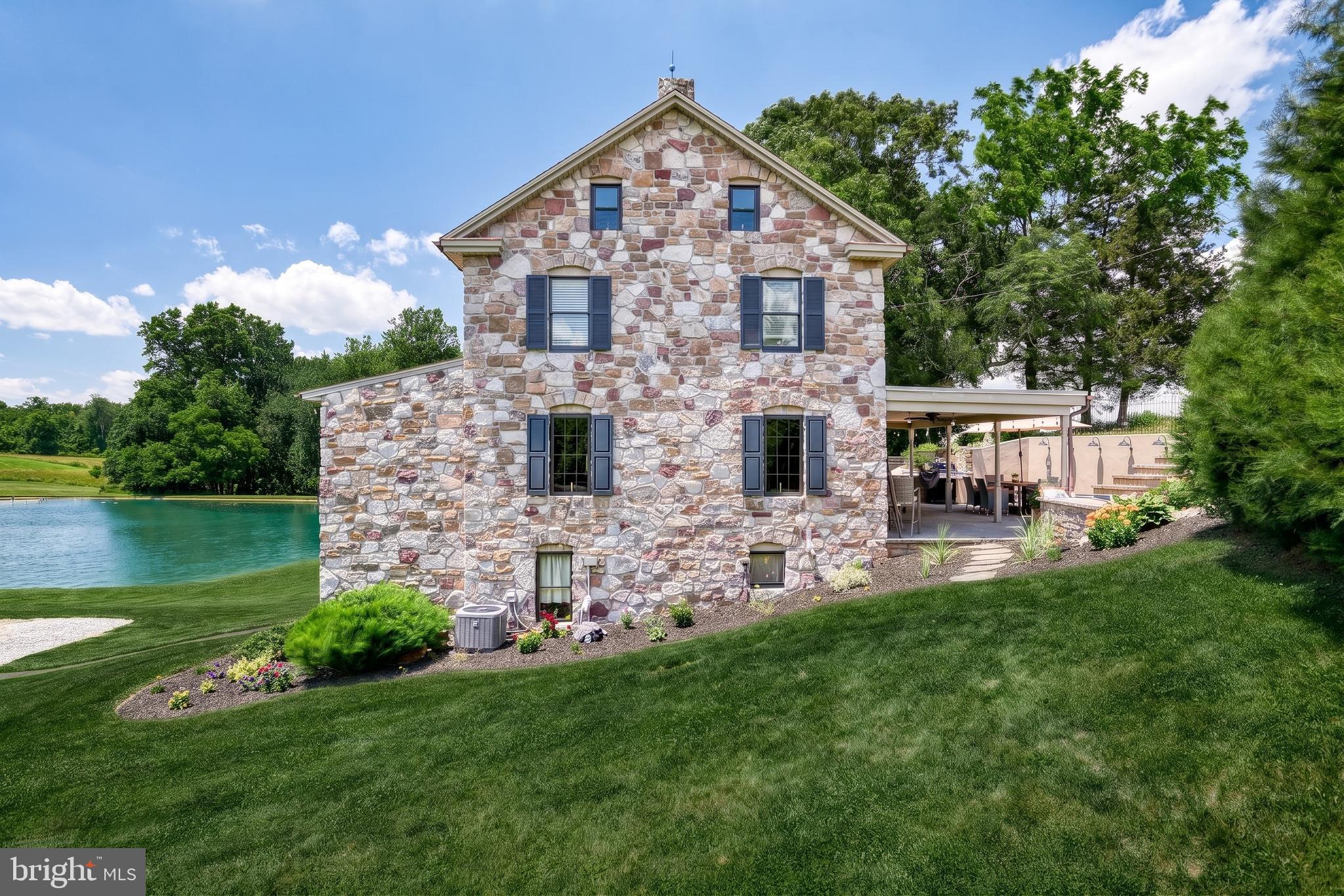 NORTH CODORUS TWP - Residential