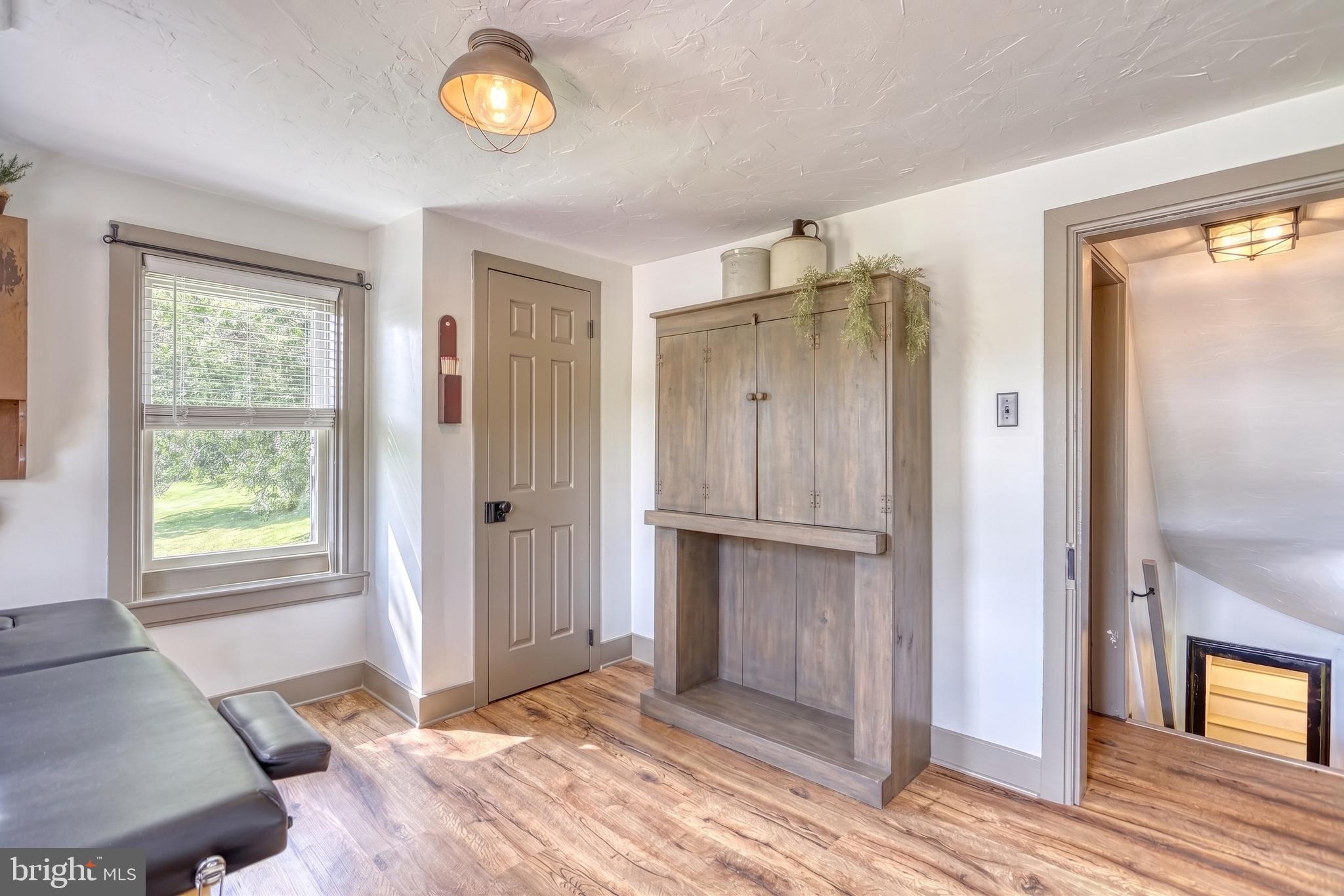 NORTH CODORUS TWP - Residential