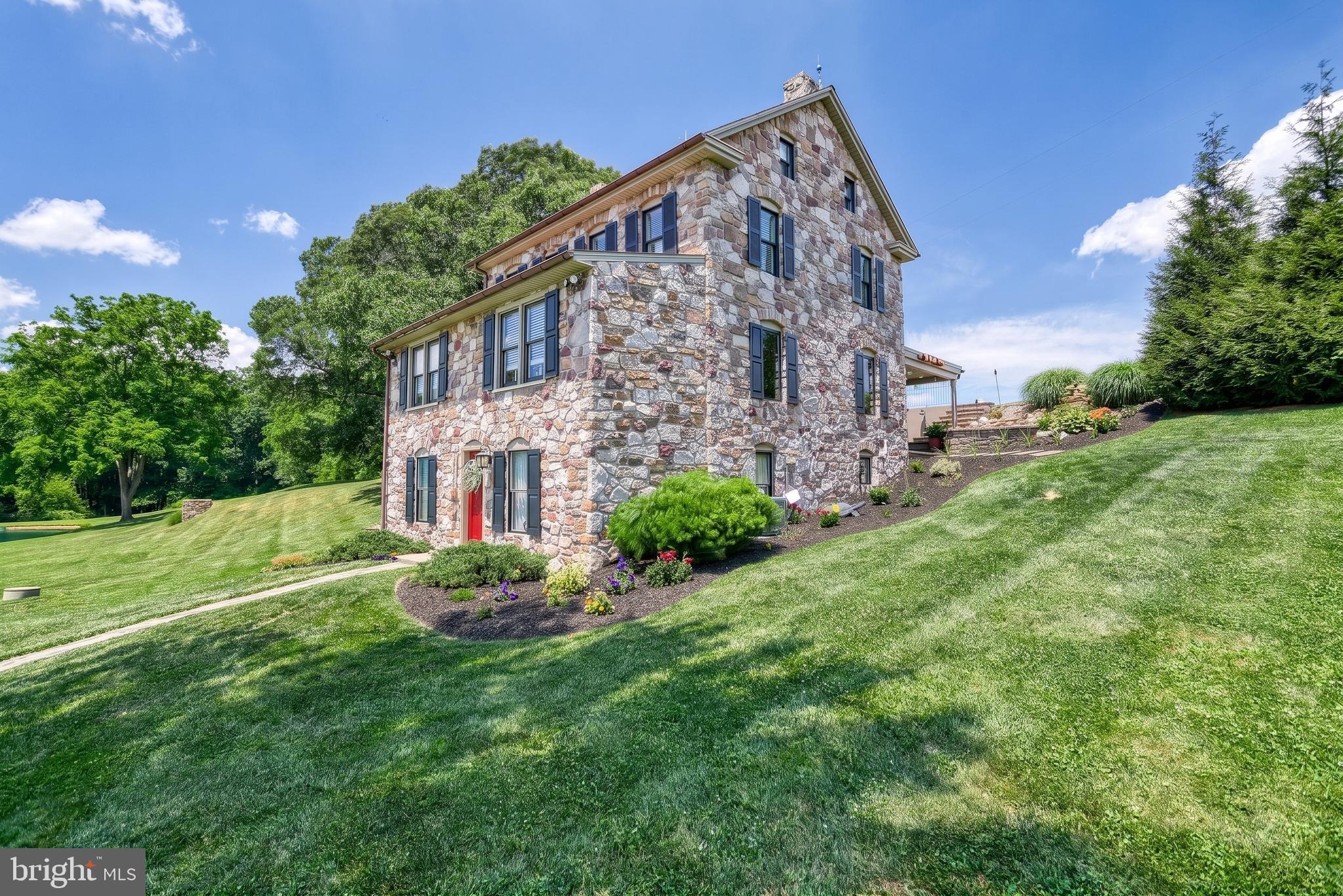 NORTH CODORUS TWP - Residential
