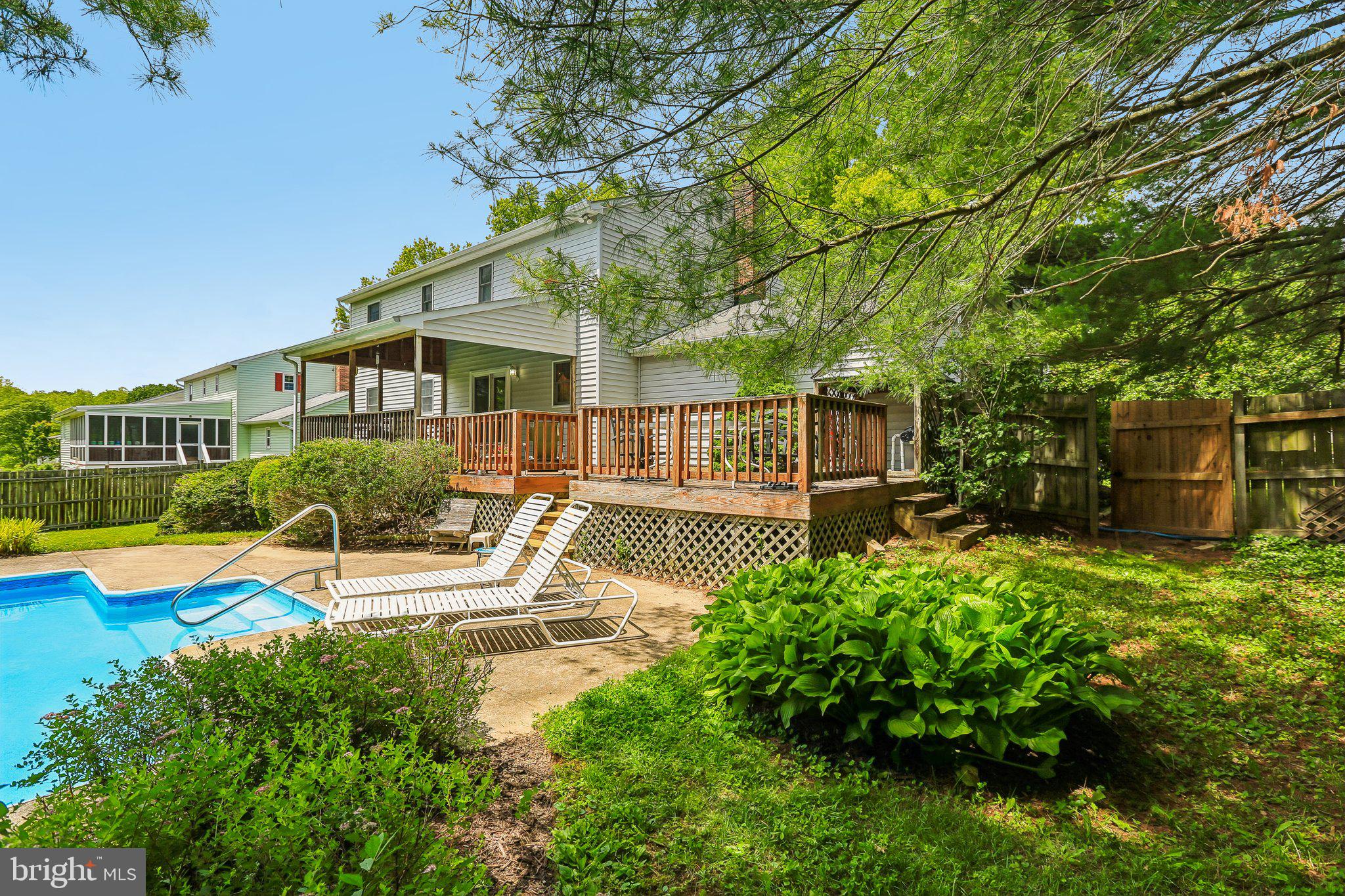 GRAY ROCK FARM - Residential