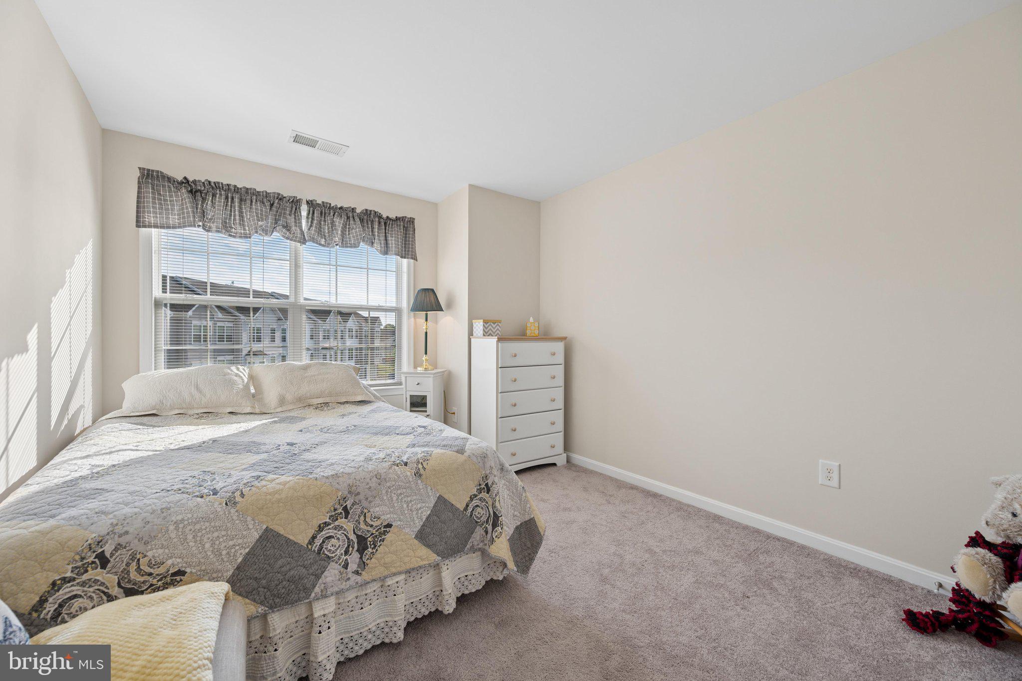 CARRIAGE HILL - Residential