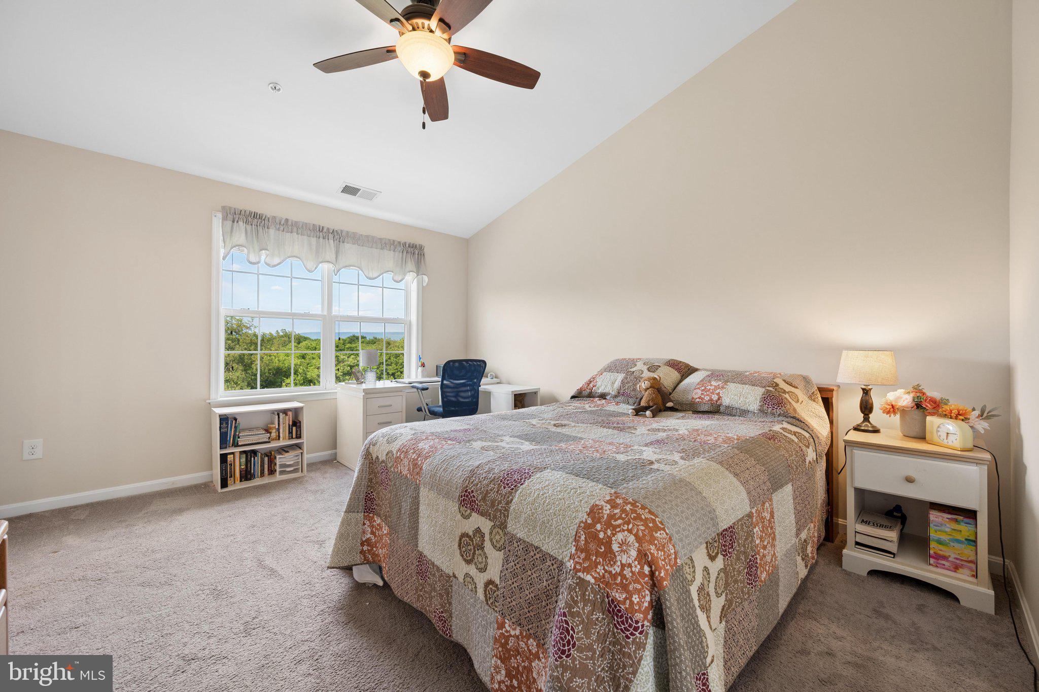 CARRIAGE HILL - Residential