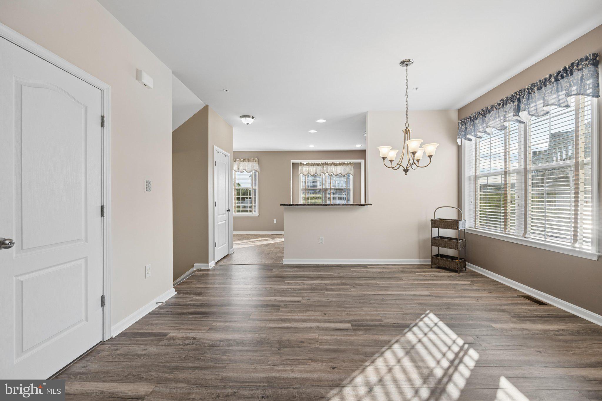 CARRIAGE HILL - Residential