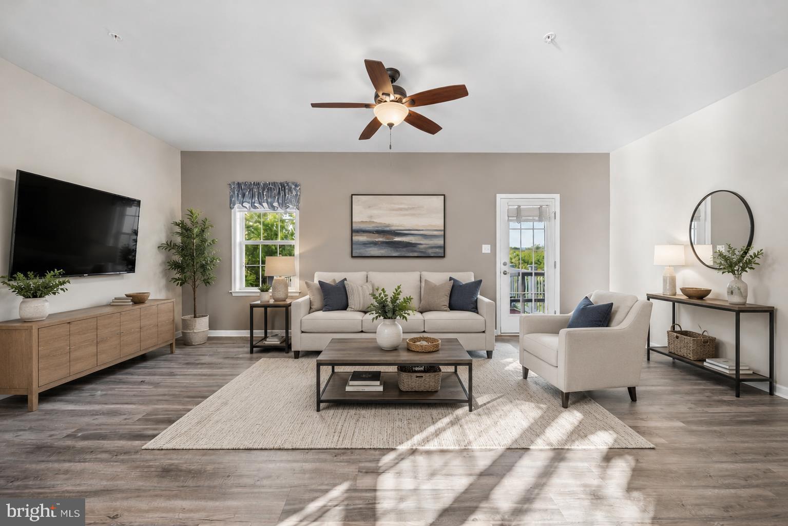 CARRIAGE HILL - Residential