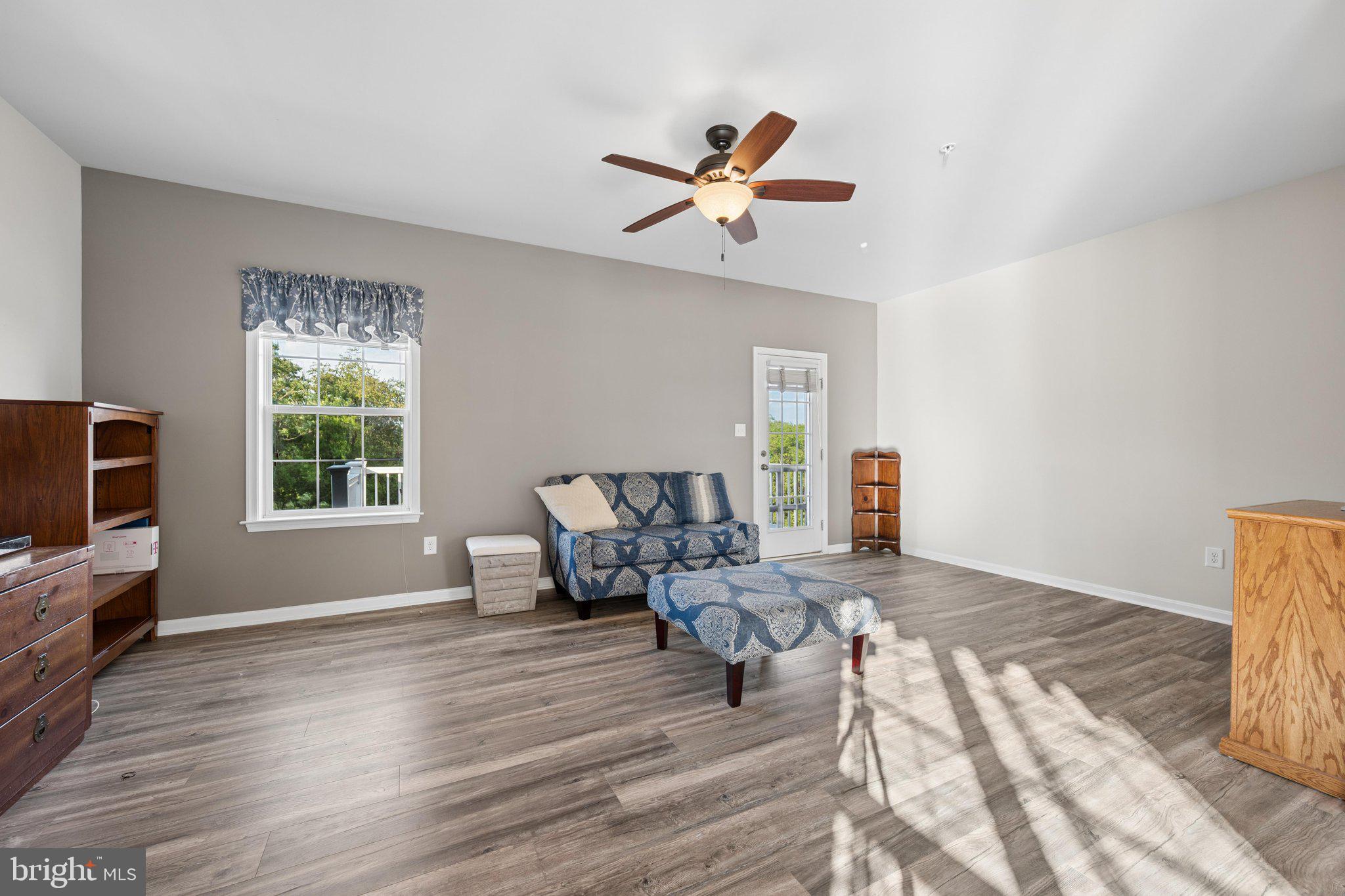 CARRIAGE HILL - Residential