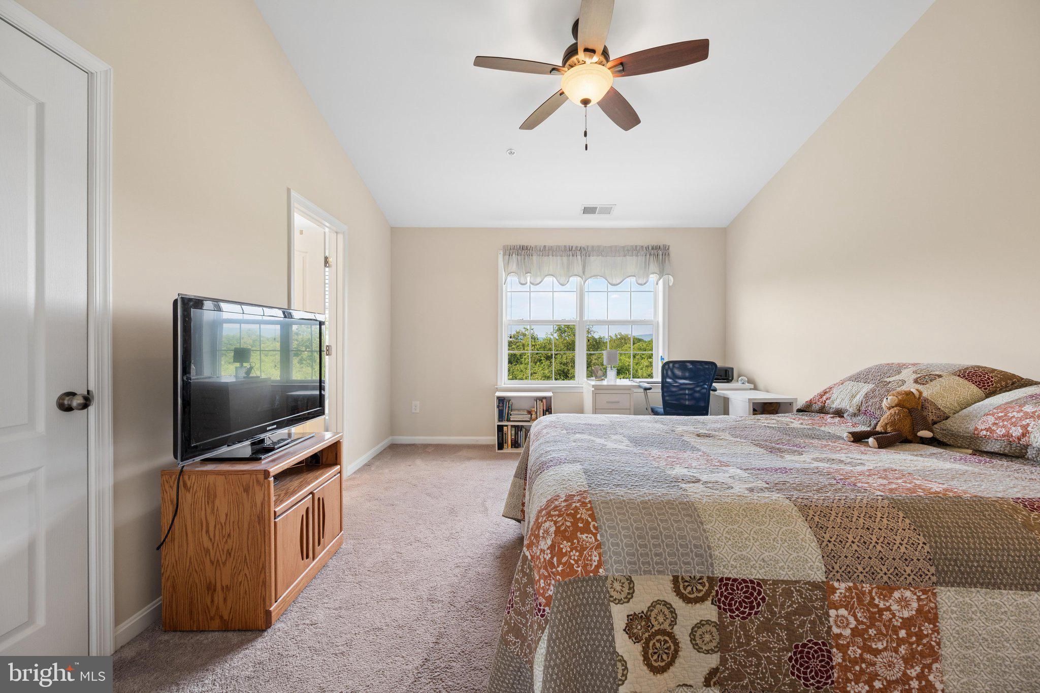 CARRIAGE HILL - Residential