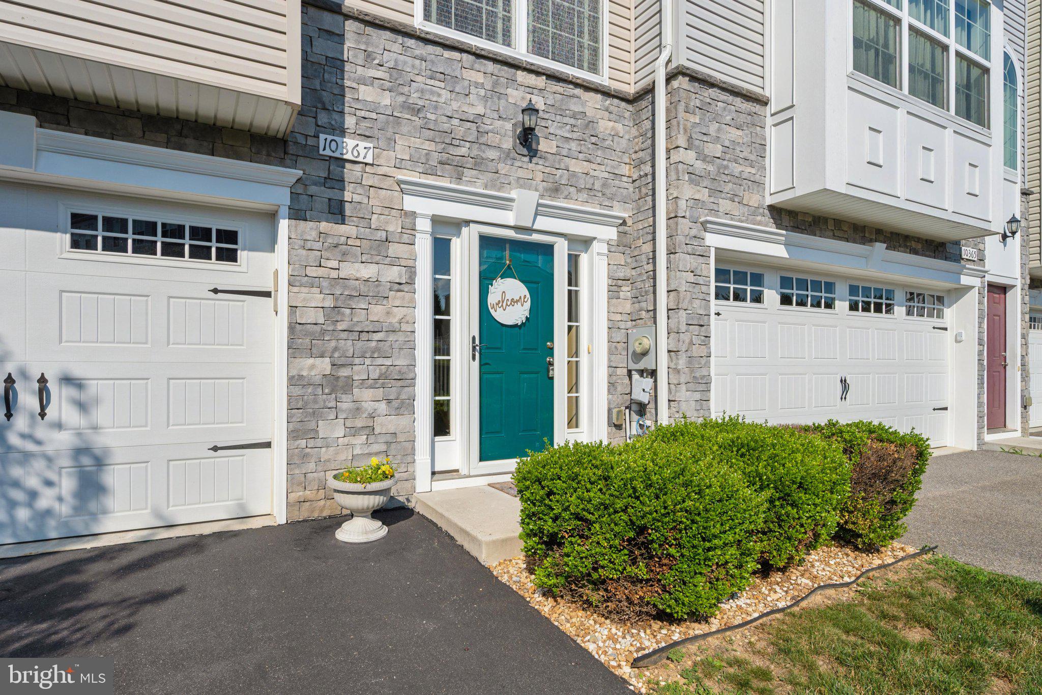 CARRIAGE HILL - Residential