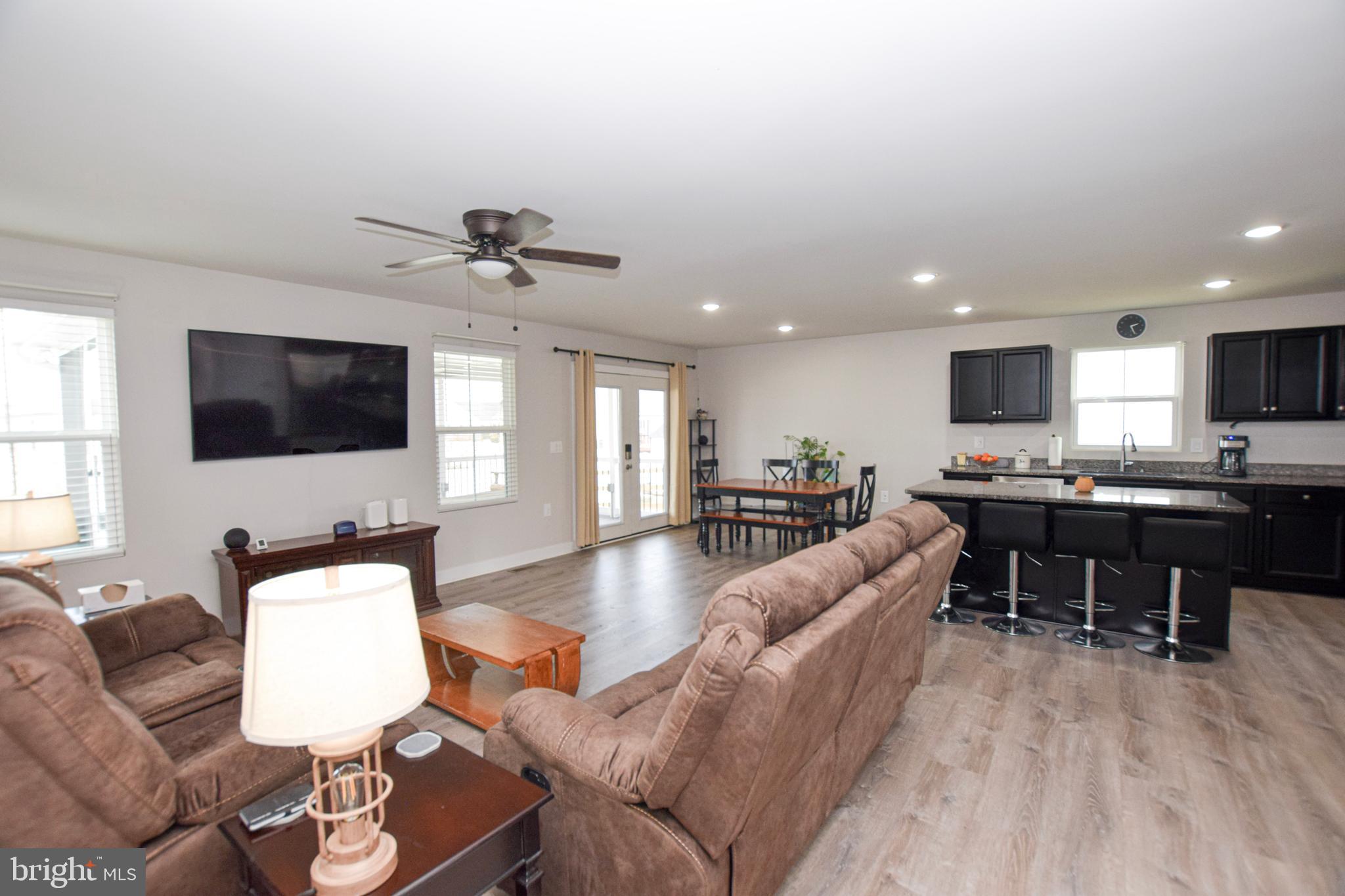 ARCADIA SPRINGS - Residential