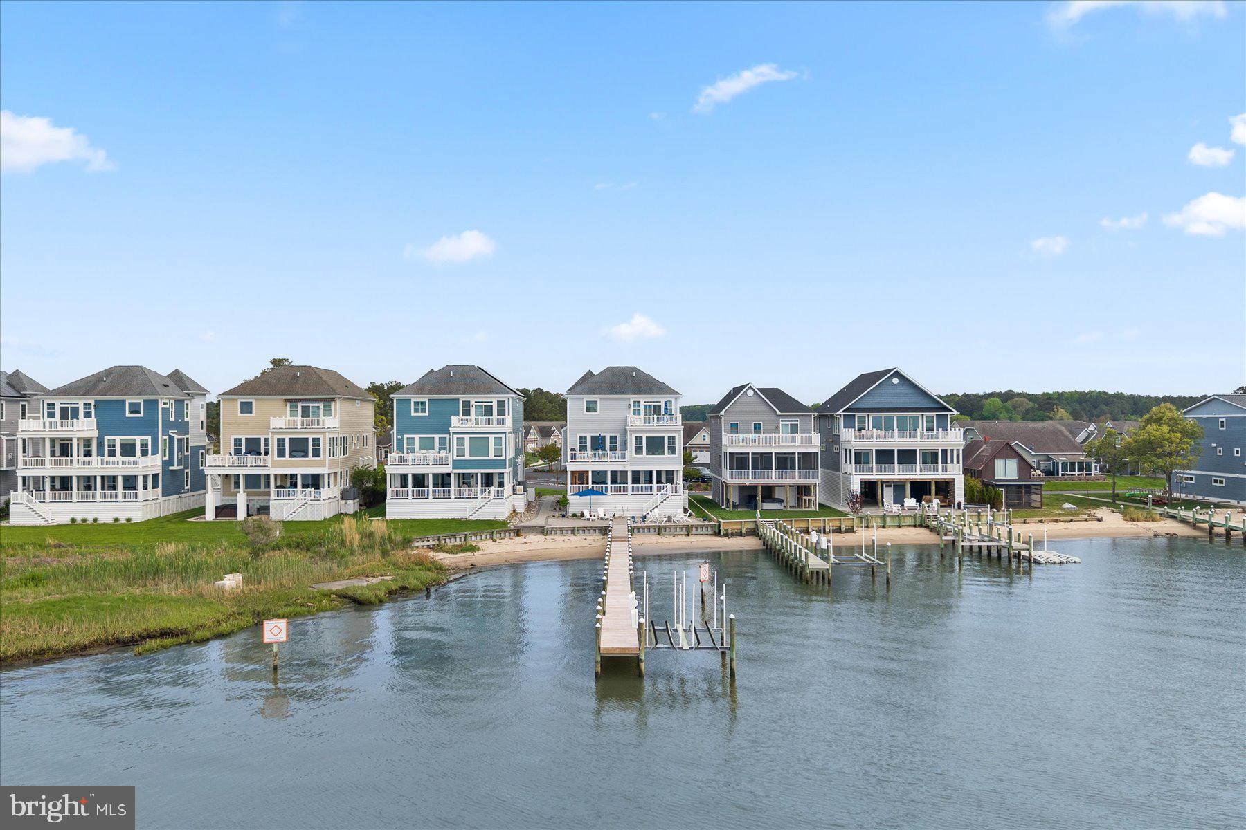 SEAGRASS PLANTATION - Residential
