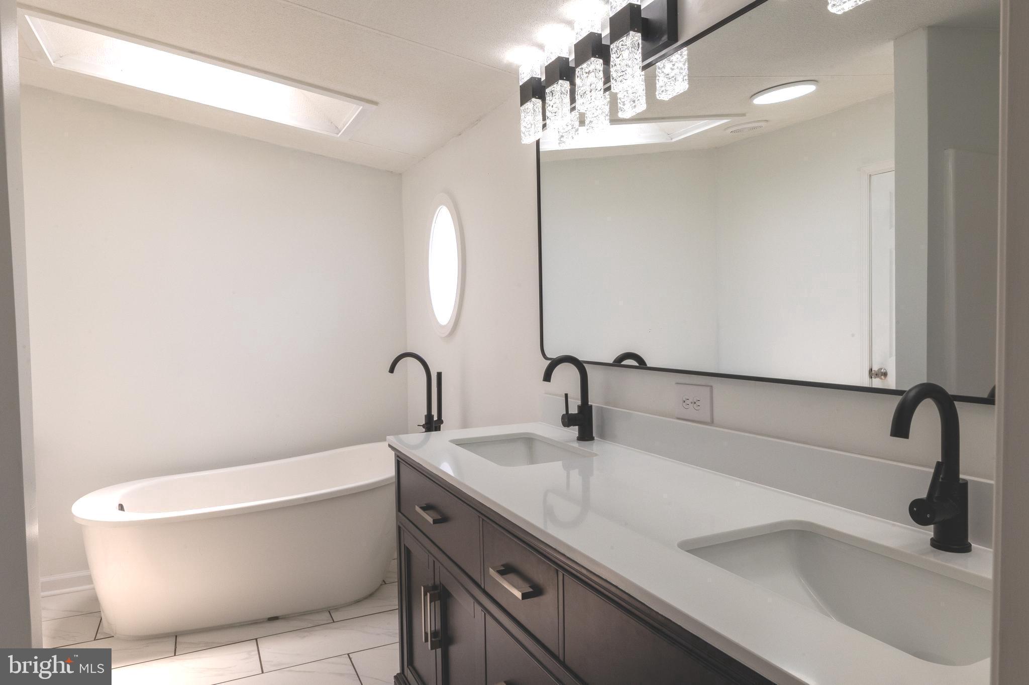 ROYAL CREST ESTATES - Residential