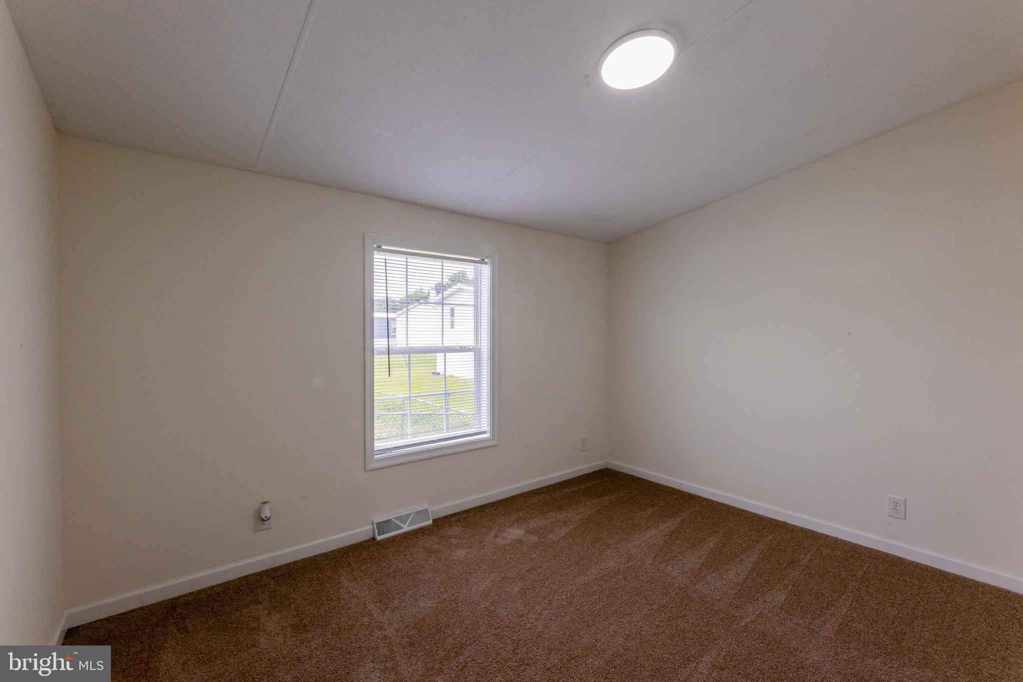 ROYAL CREST ESTATES - Residential