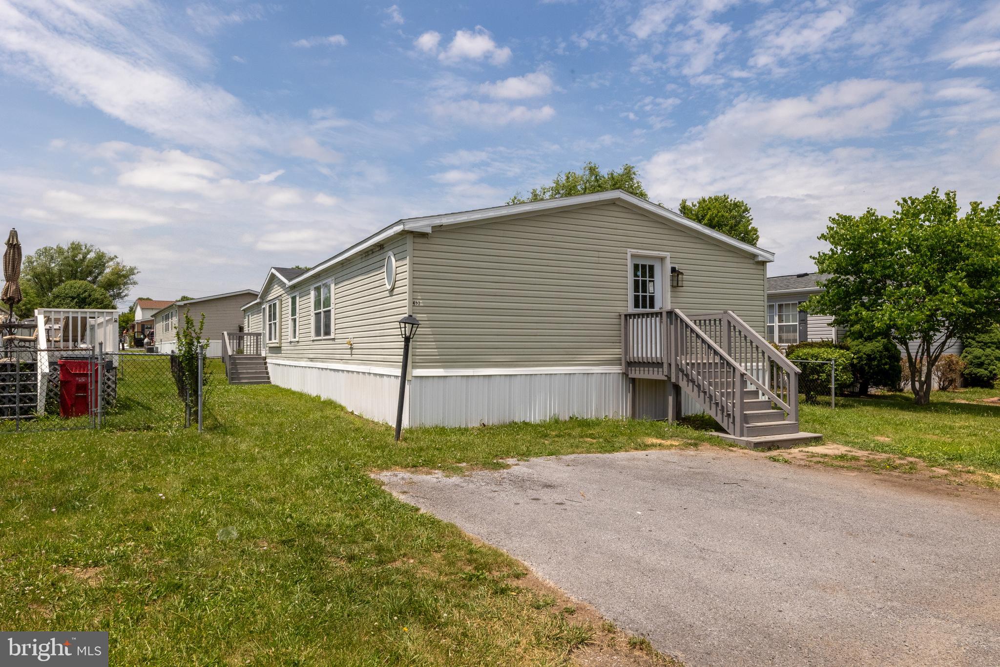 ROYAL CREST ESTATES - Residential