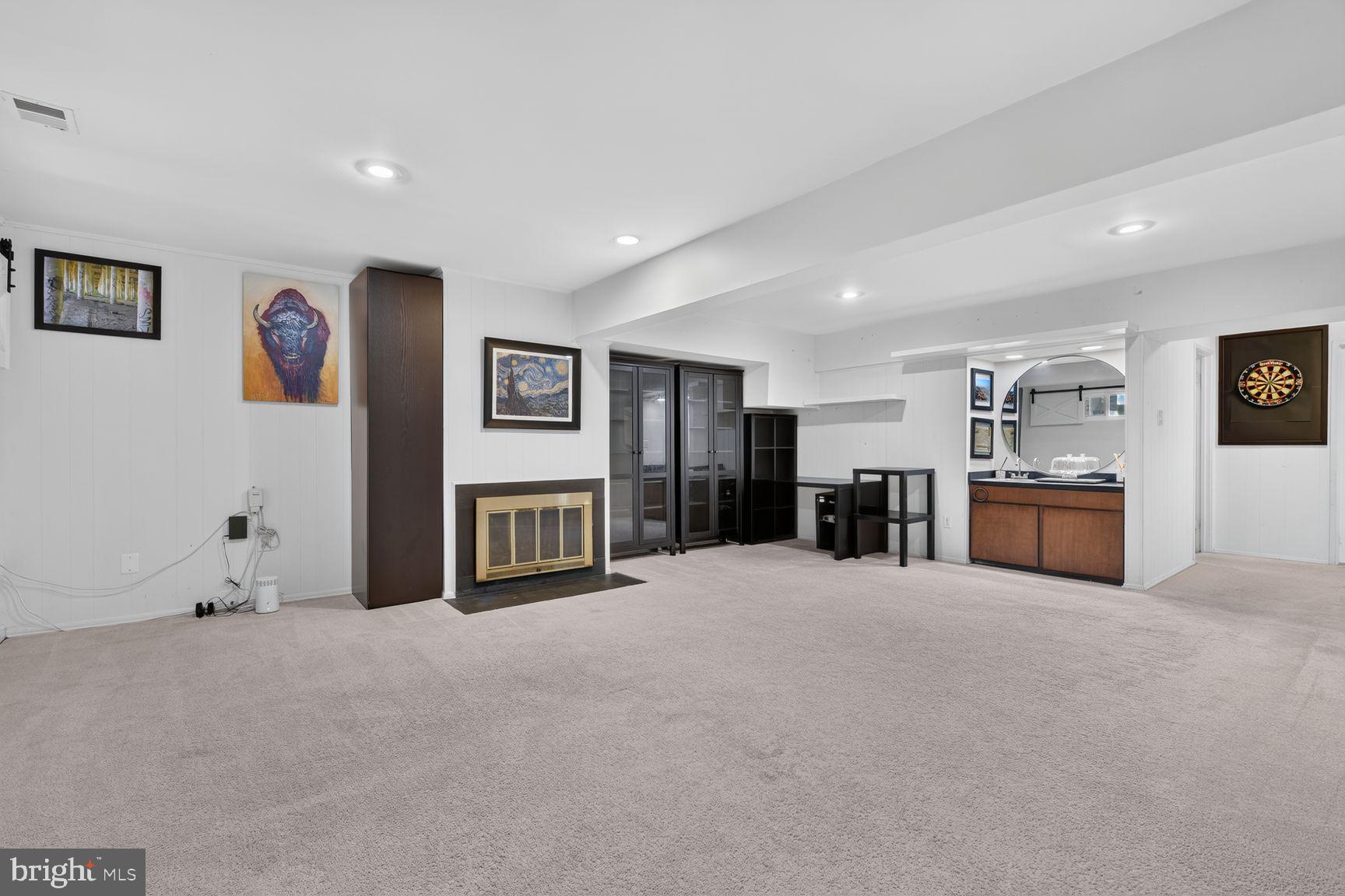 CHERRYWOOD SQUARE - Residential