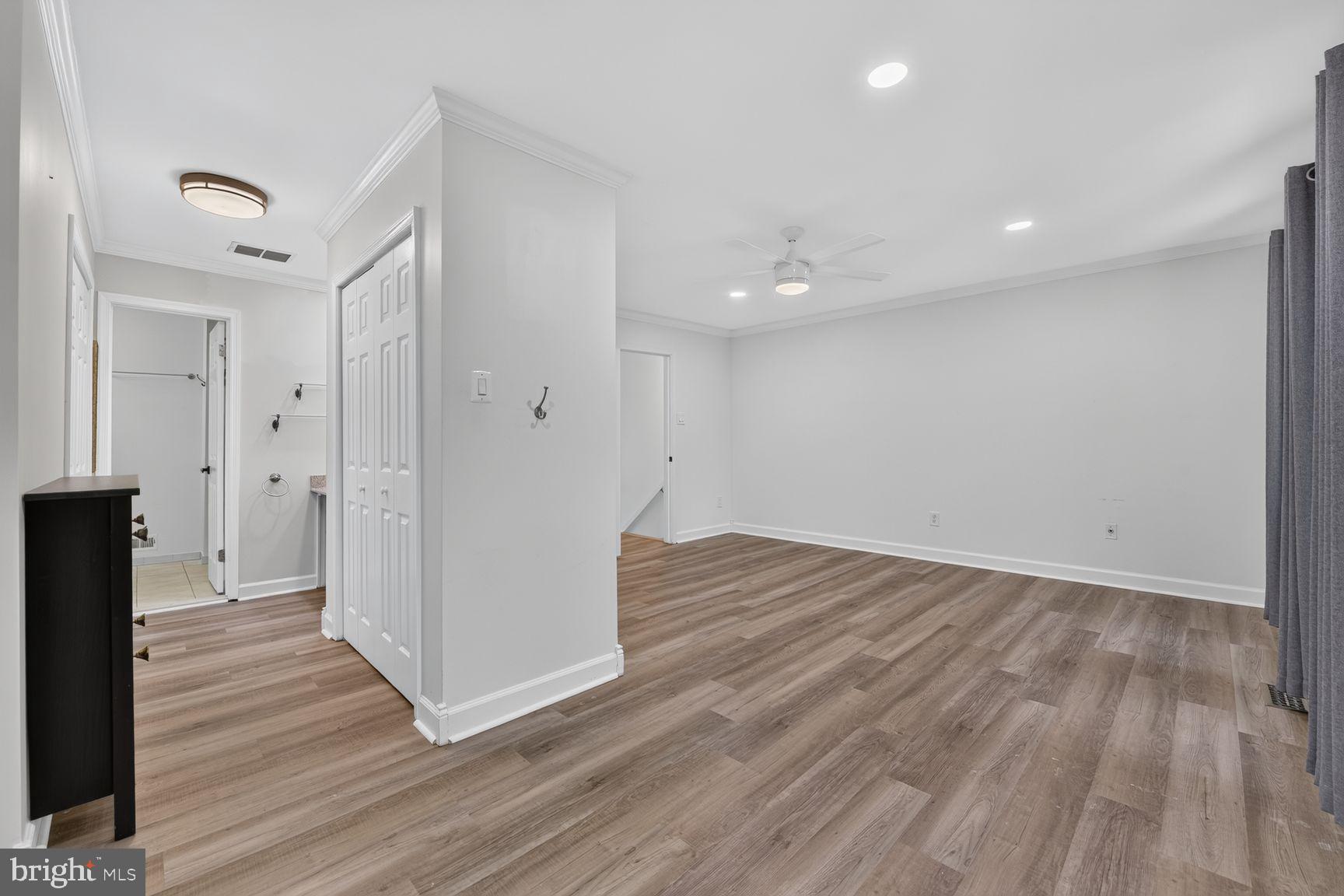 CHERRYWOOD SQUARE - Residential