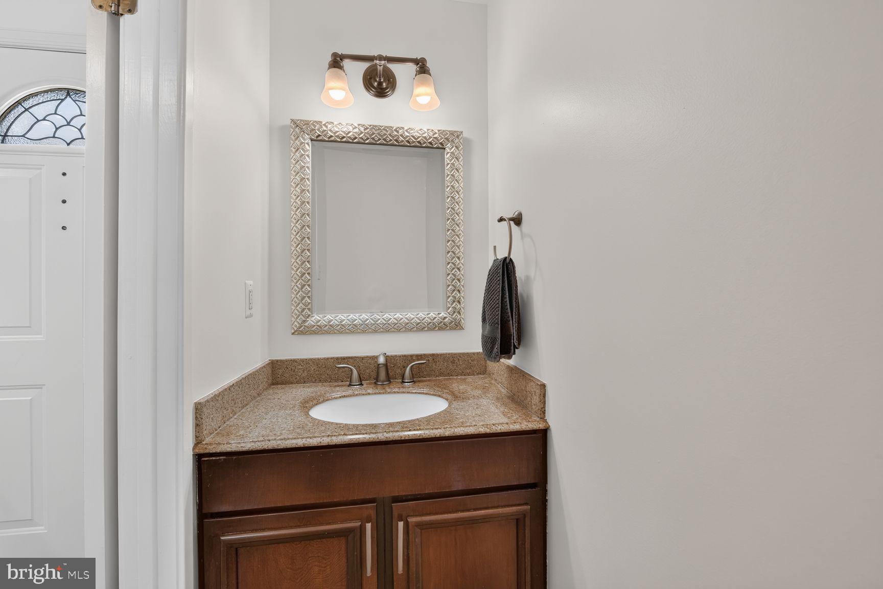 CHERRYWOOD SQUARE - Residential