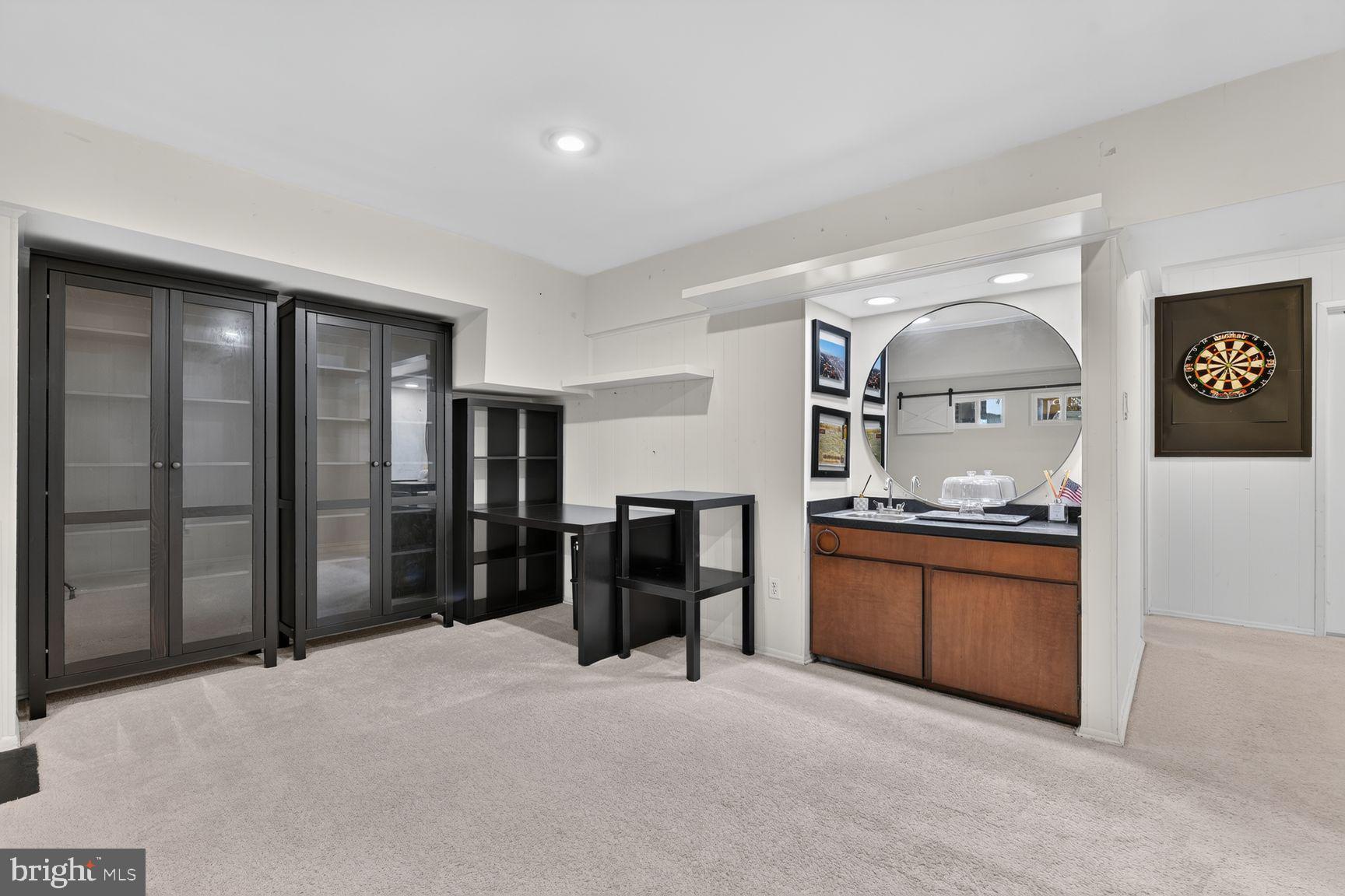 CHERRYWOOD SQUARE - Residential