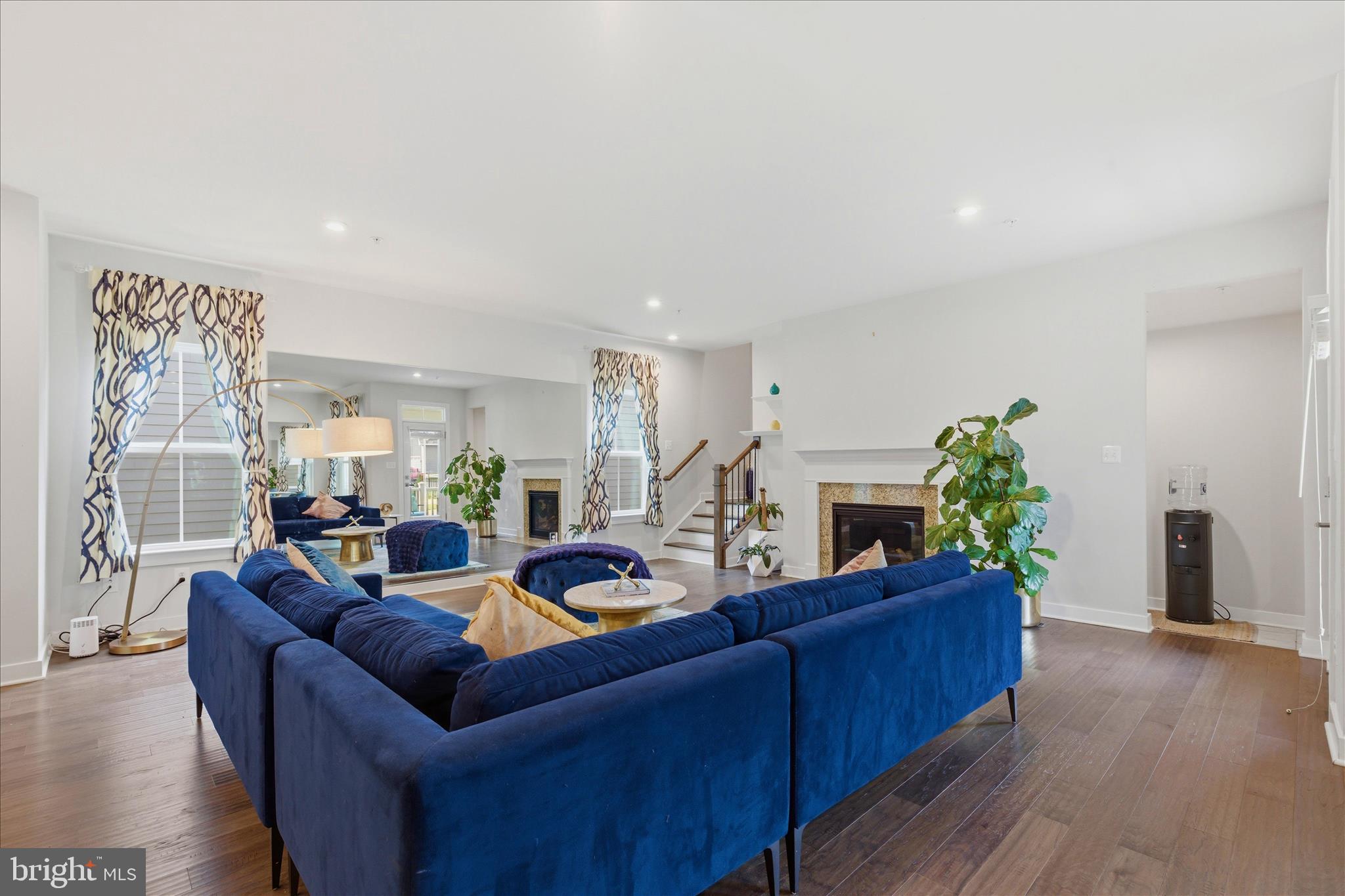 POTOMAC SHORES - Residential