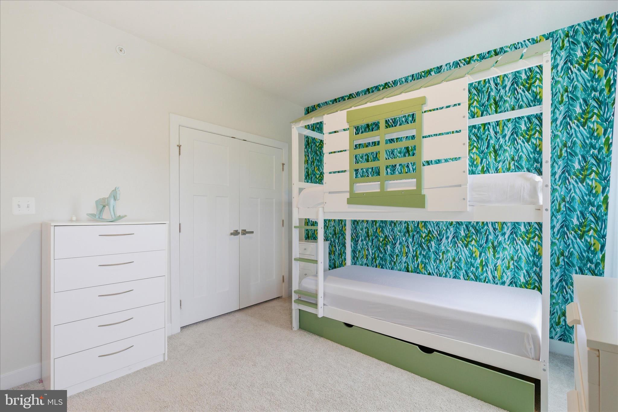 POTOMAC SHORES - Residential