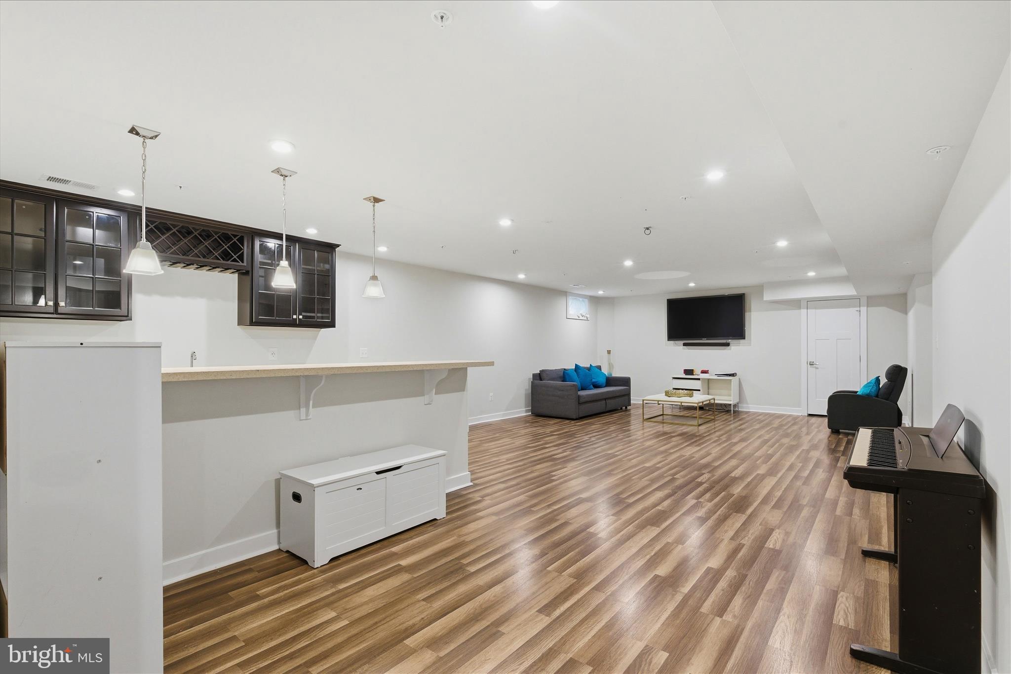 POTOMAC SHORES - Residential