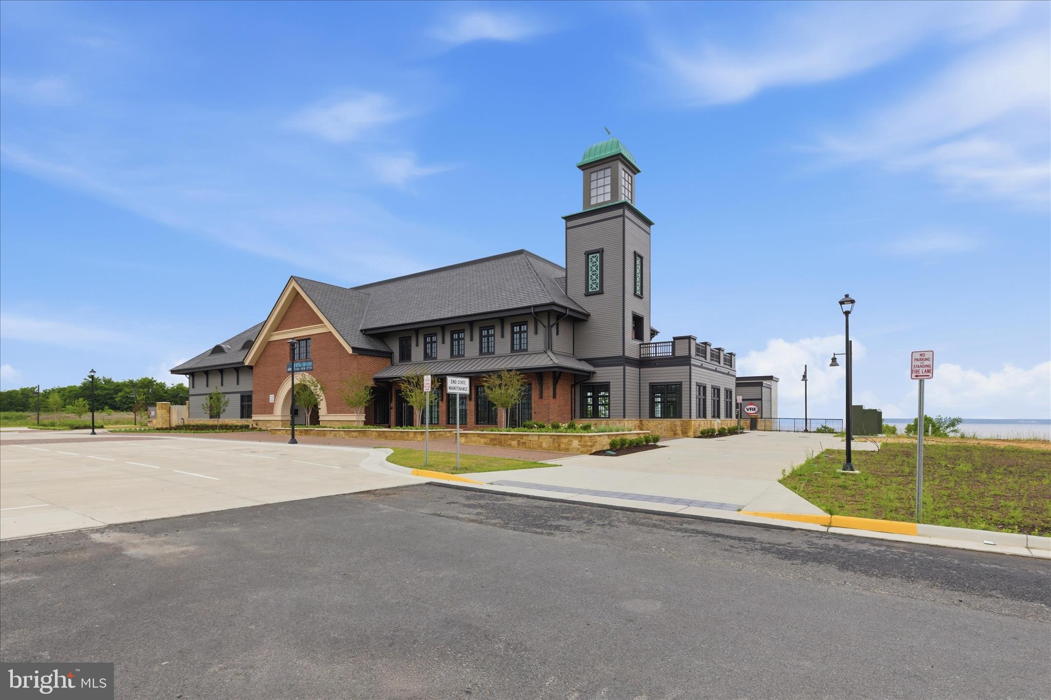 POTOMAC SHORES - Residential